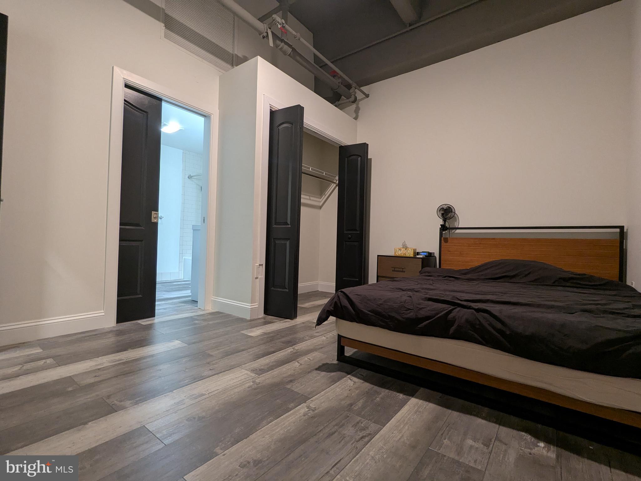 CENTER CITY - Residential