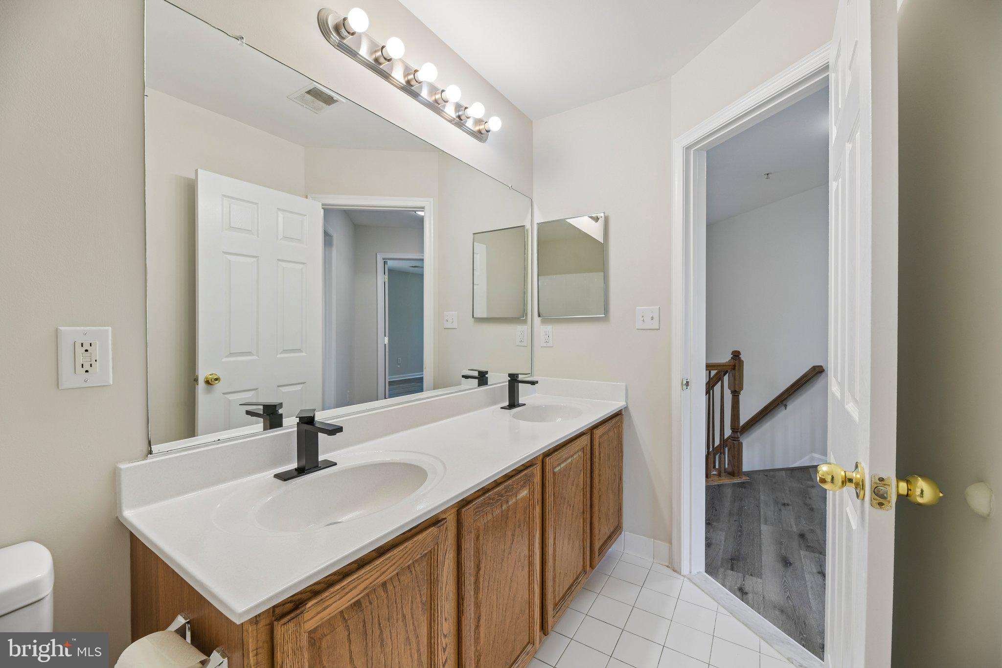 KELLYS LANDING-PLAT ONE> - Residential