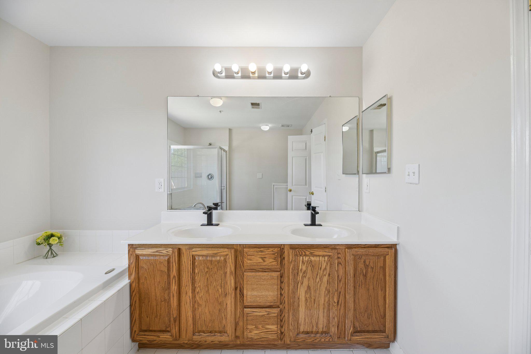 KELLYS LANDING-PLAT ONE> - Residential