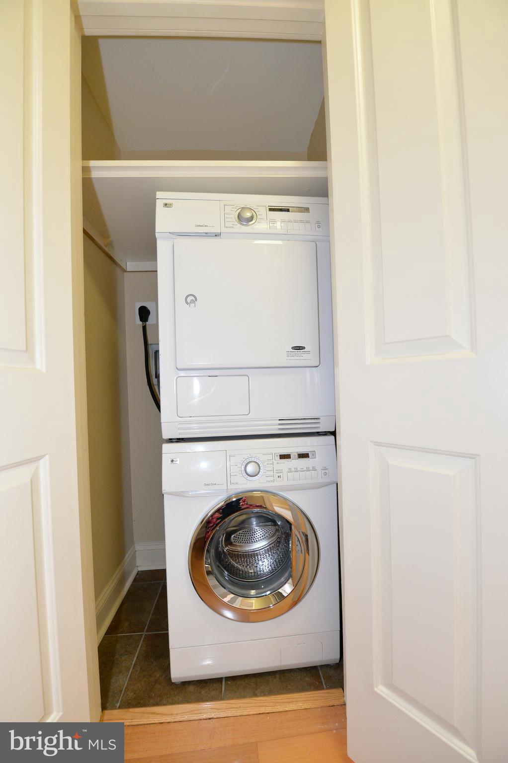 THE JAMIESON - Residential Lease