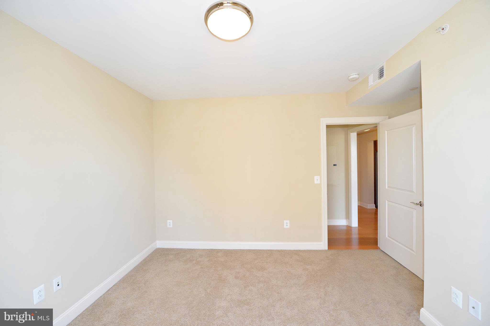 THE JAMIESON - Residential Lease