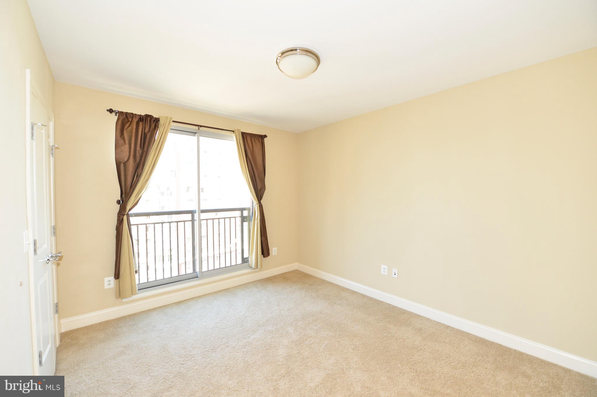 THE JAMIESON - Residential Lease