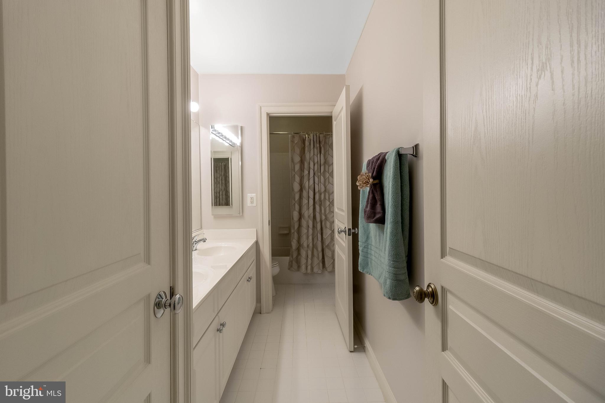 KING FARM BAILEYS COMMON - Residential