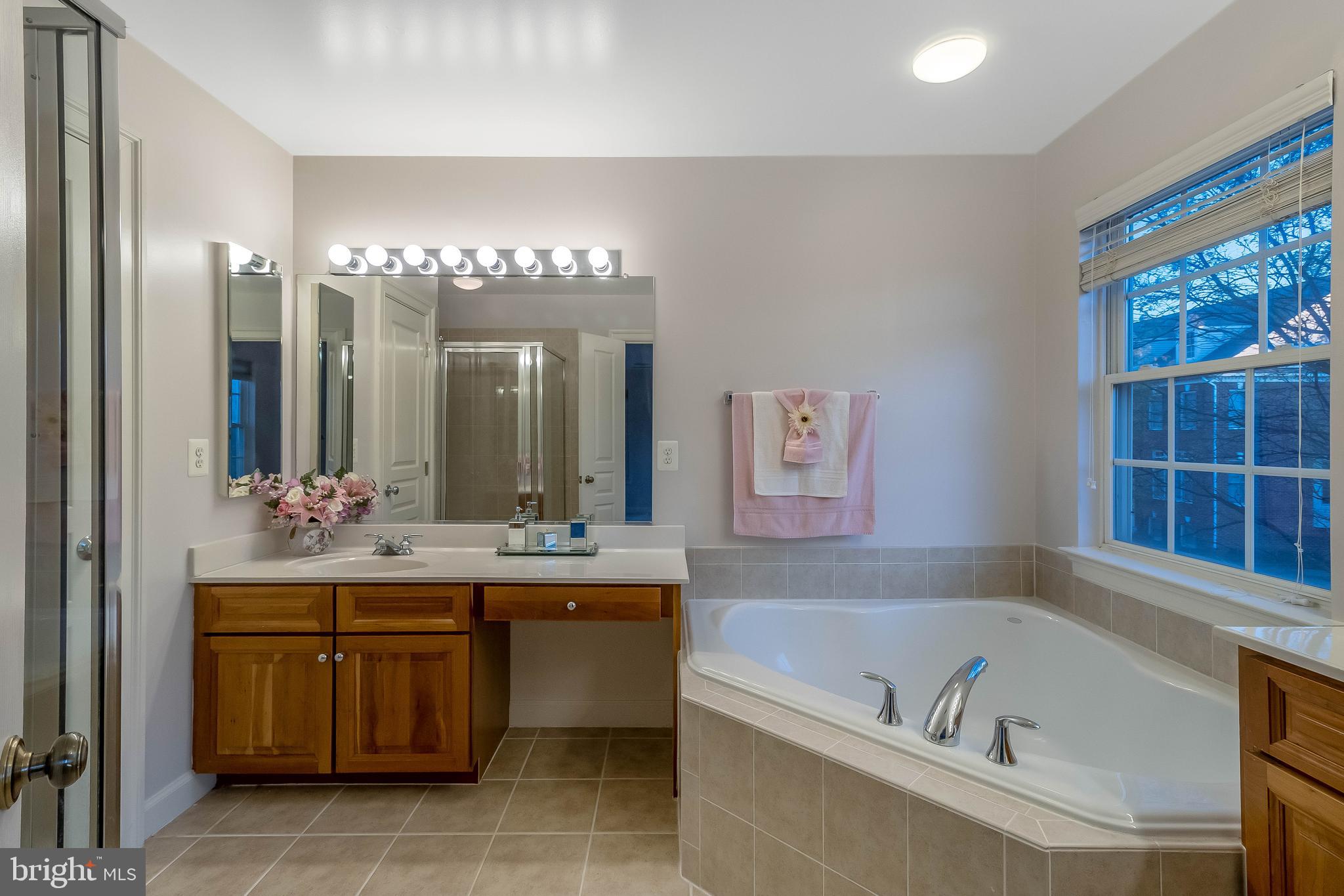 KING FARM BAILEYS COMMON - Residential