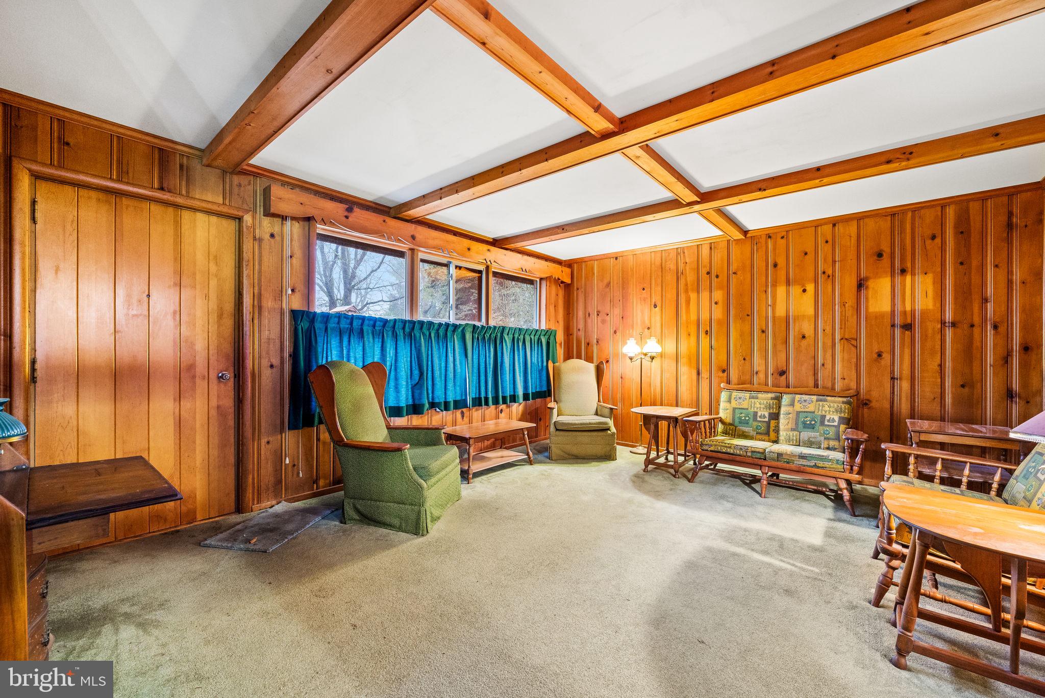 VALLEY VIEW - Residential