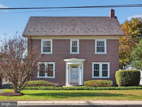 Photo of 1212 W Main Street, EPHRATA, PA 17522 (MLS # PALA2078446)