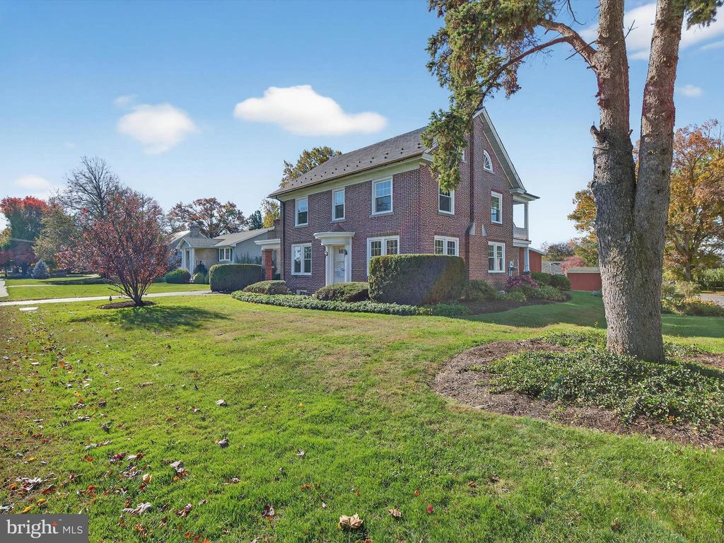 Photo of 1212 W Main Street, EPHRATA, PA 17522 (MLS # PALA2078446)