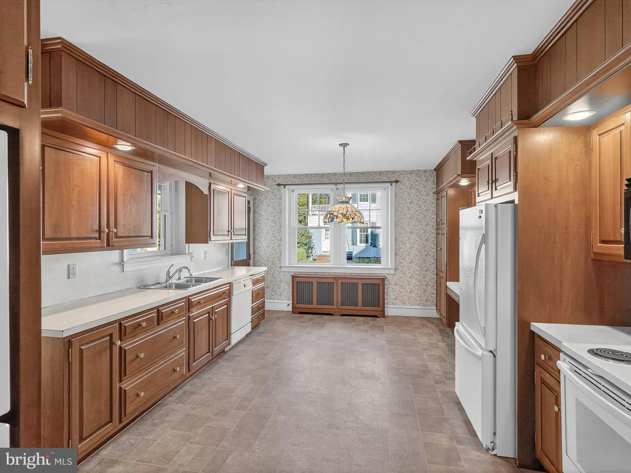 Ephrata, Pennsylvania 17522, United States, 3 Bedrooms Bedrooms, ,2 BathroomsBathrooms,Residential,Active,233845