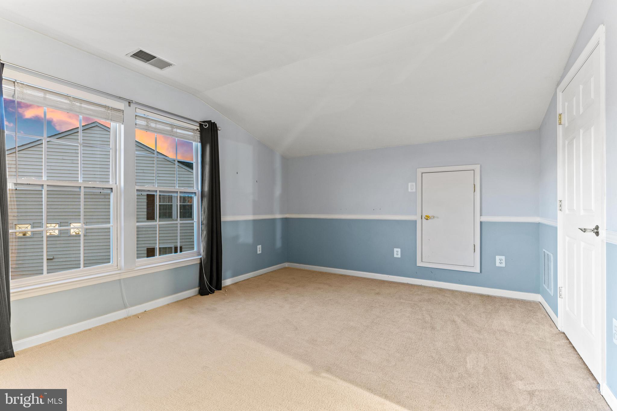 ELLICOTT MEADOWS - Residential