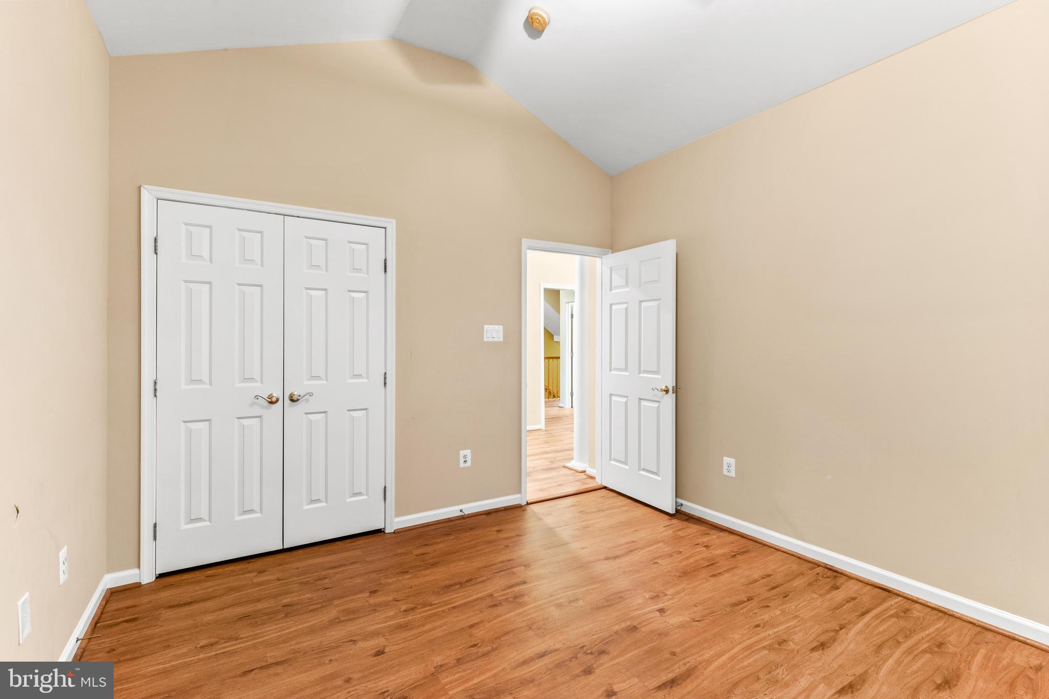 ELLICOTT MEADOWS - Residential