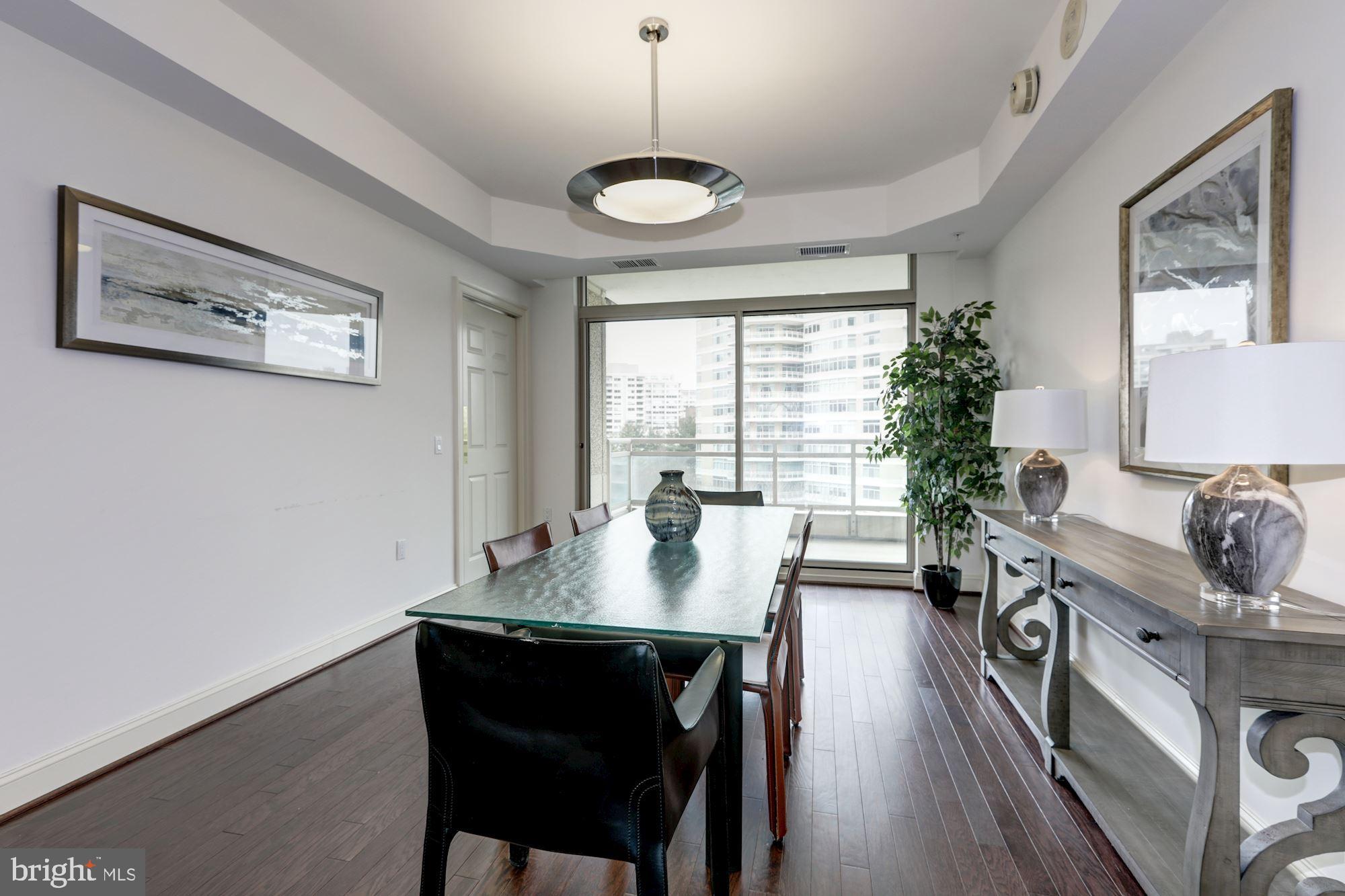 SOMERSET HOUSE CONDOS - Residential