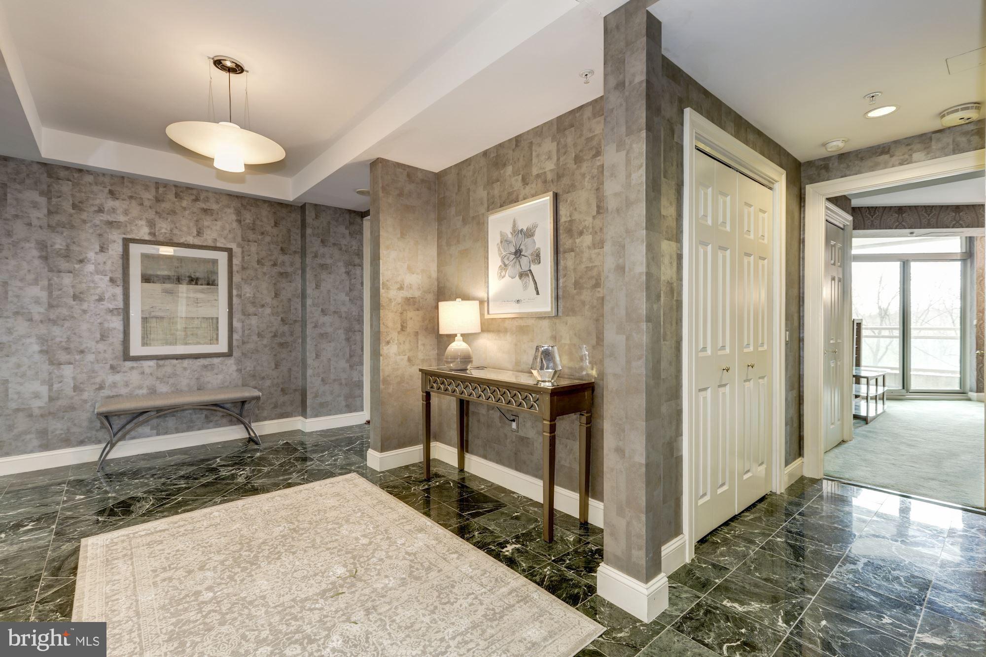 SOMERSET HOUSE CONDOS - Residential