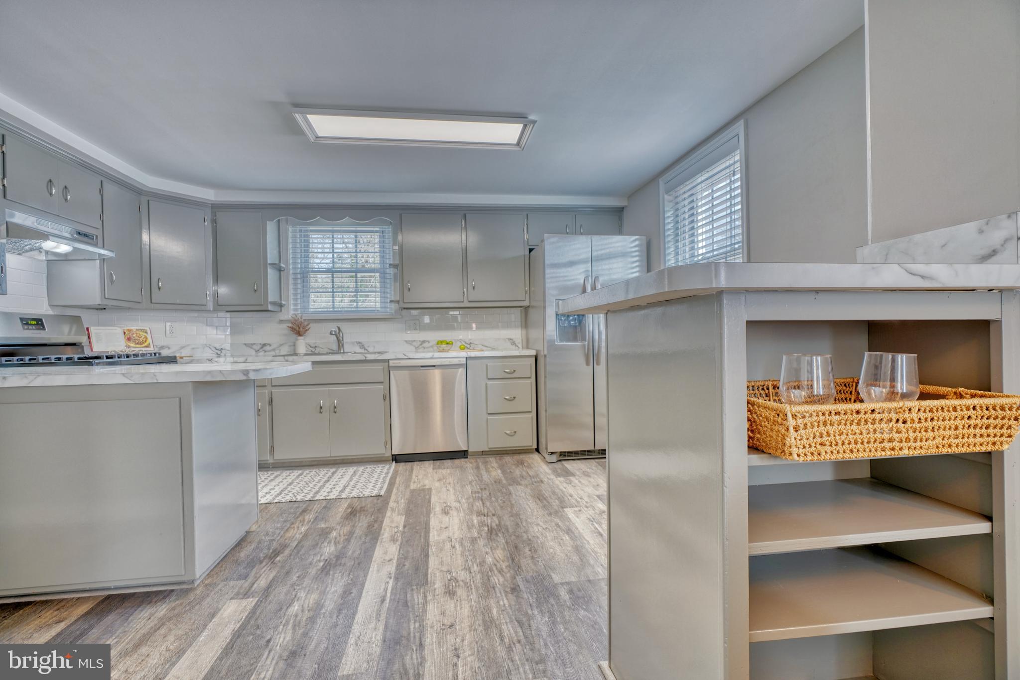 BACK RIVER HIGHLANDS - Residential