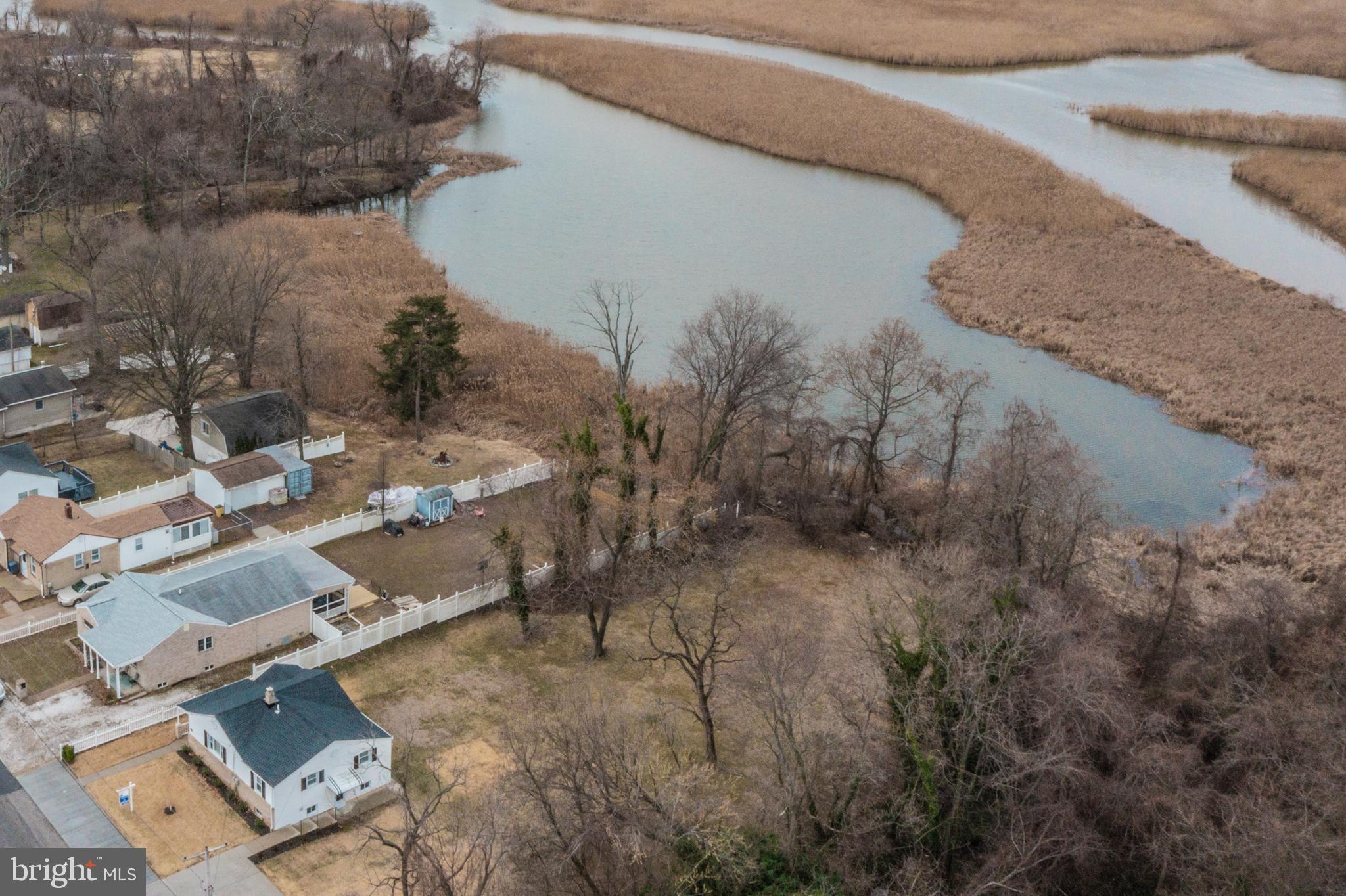 BACK RIVER HIGHLANDS - Residential