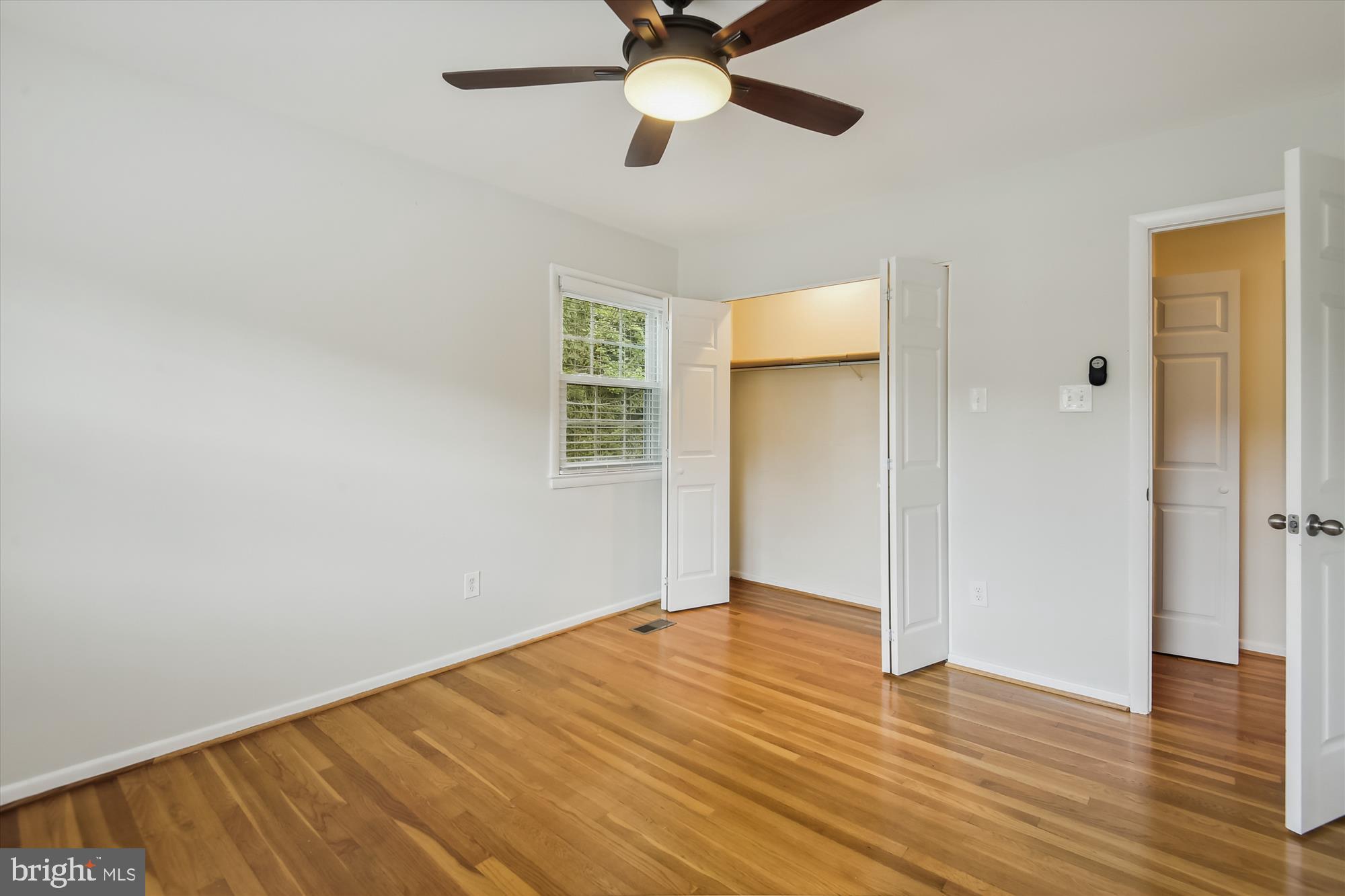 STONEWALL MANOR - Residential Lease