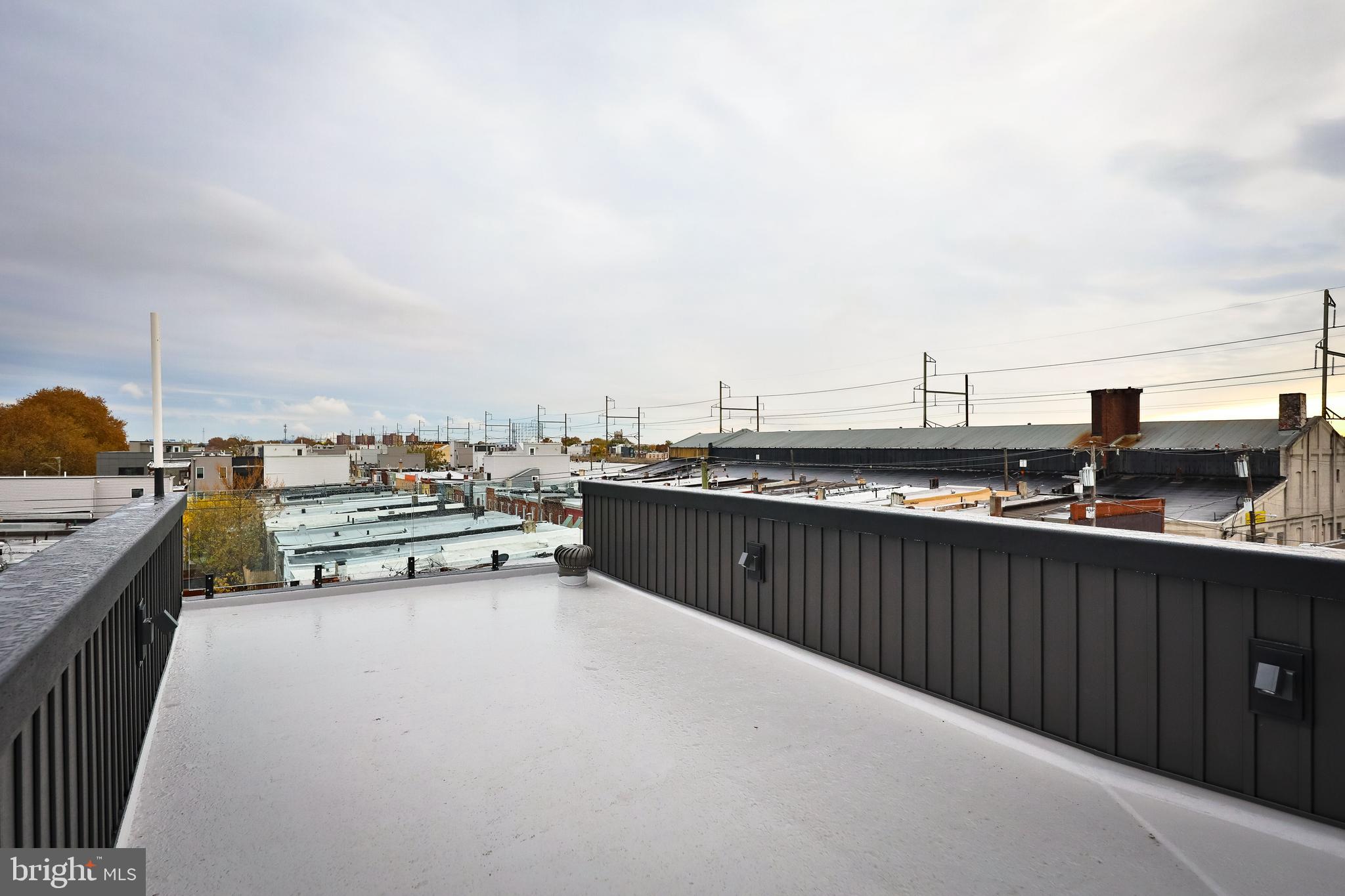 POINT BREEZE - Residential