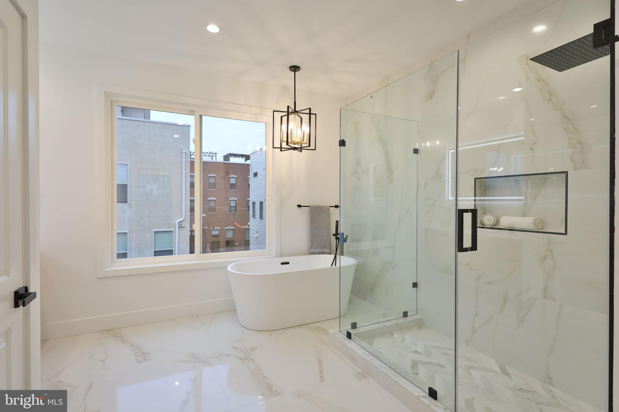 POINT BREEZE - Residential