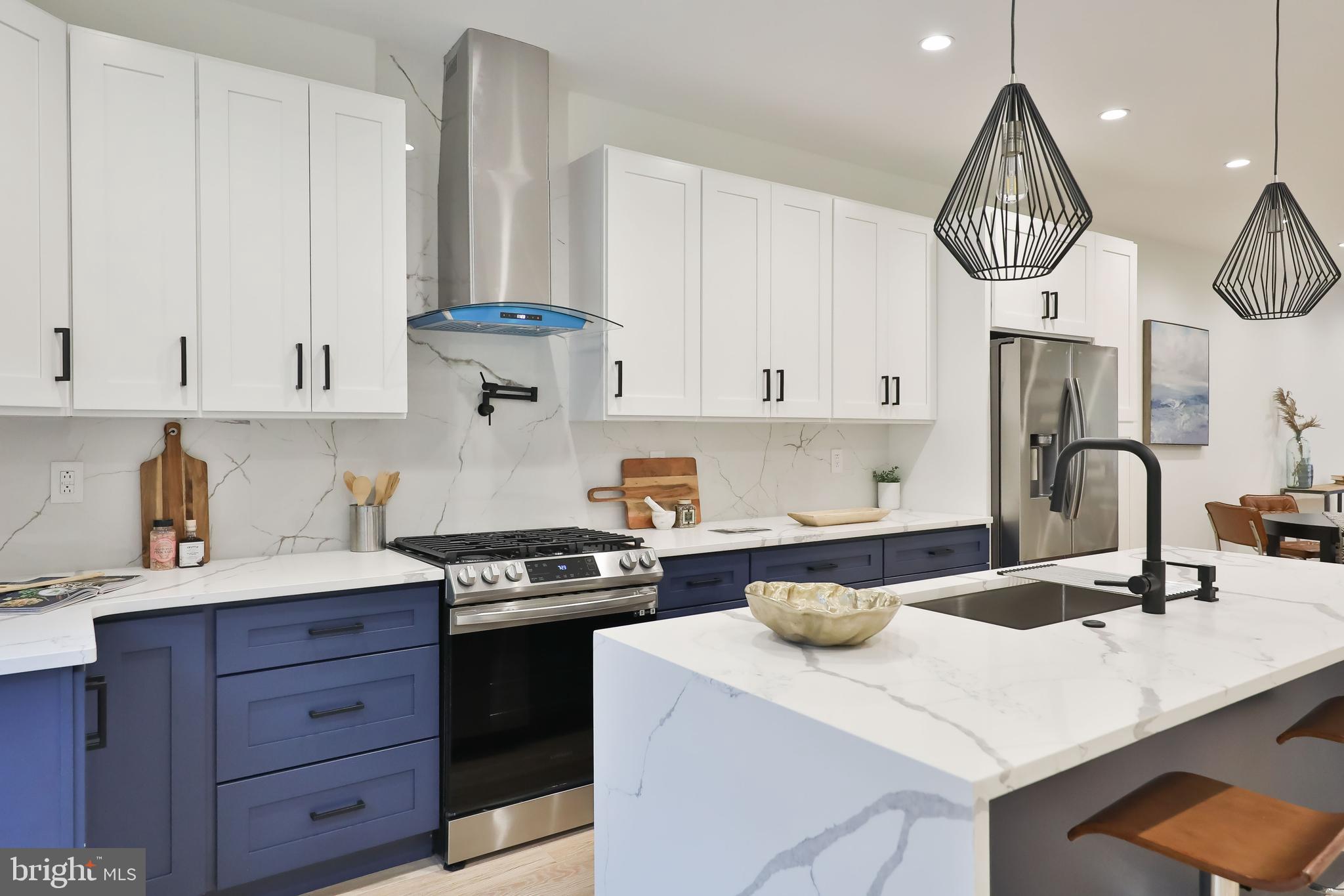 POINT BREEZE - Residential