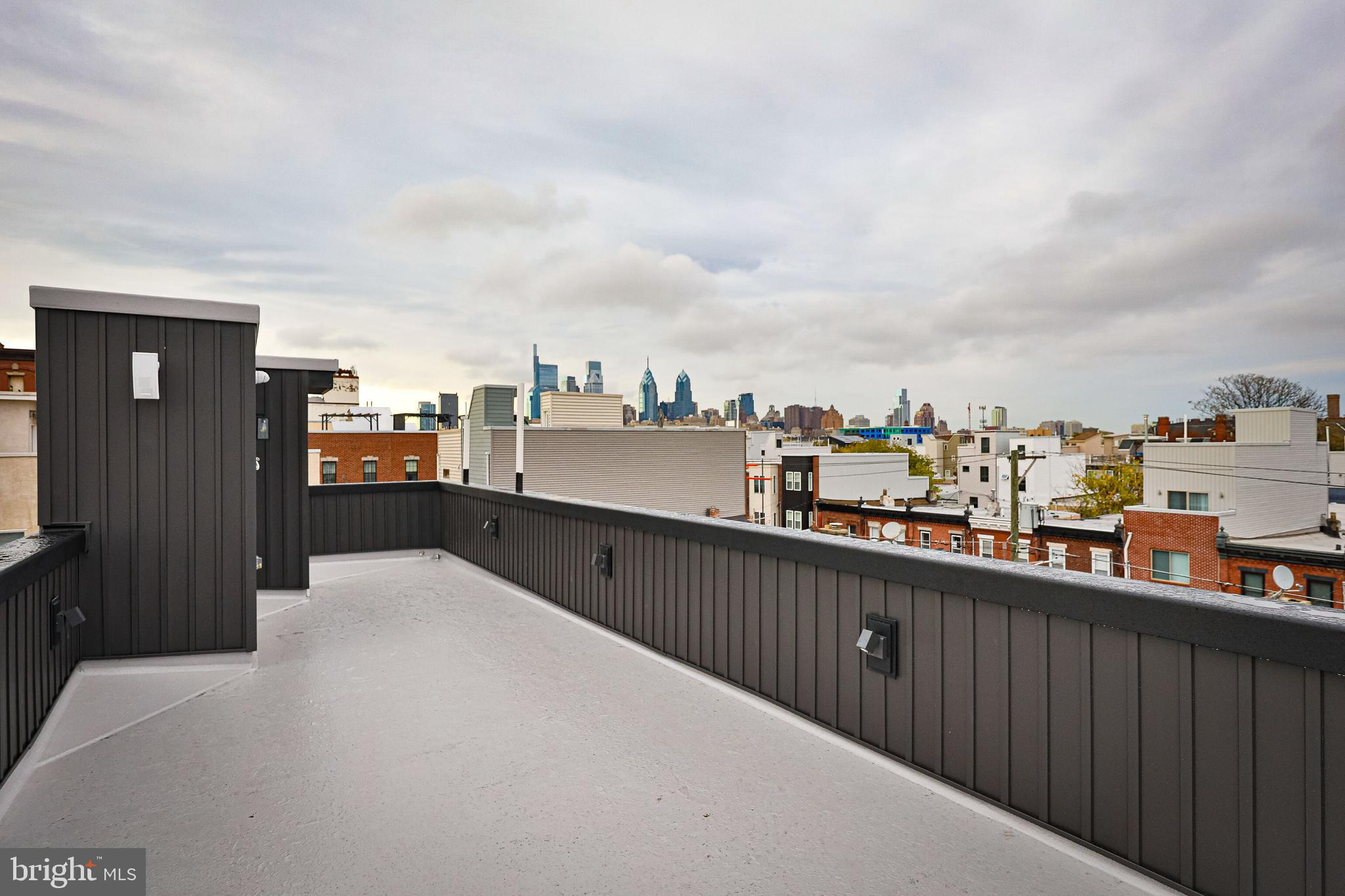 POINT BREEZE - Residential