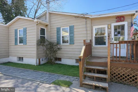 MLS: NJCD2112832