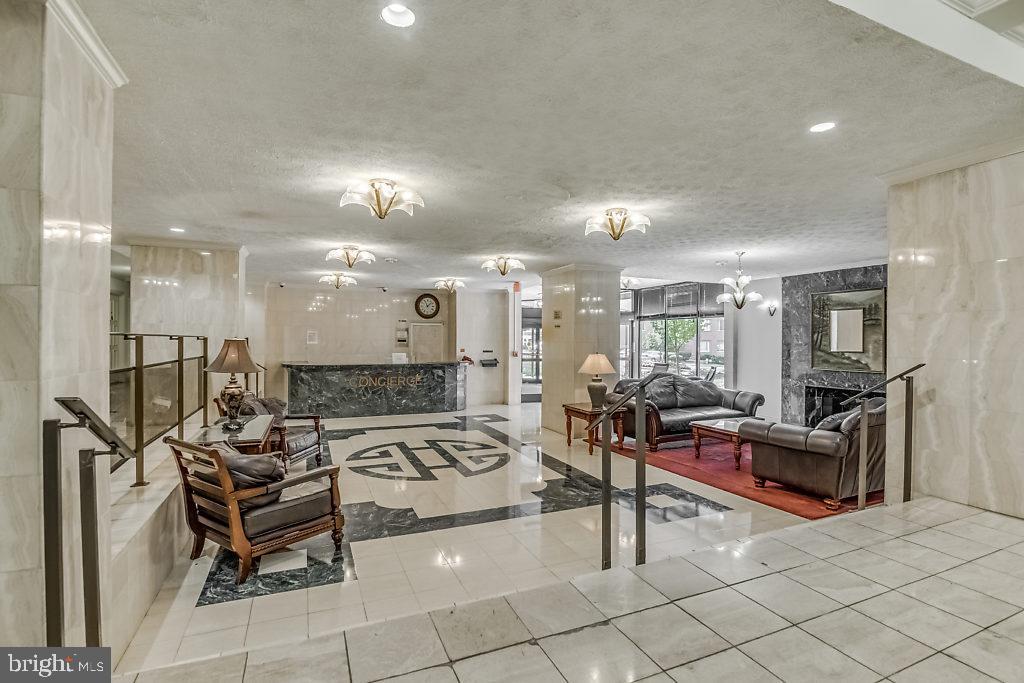 1121 ARLINGTON BOULEVARD 707