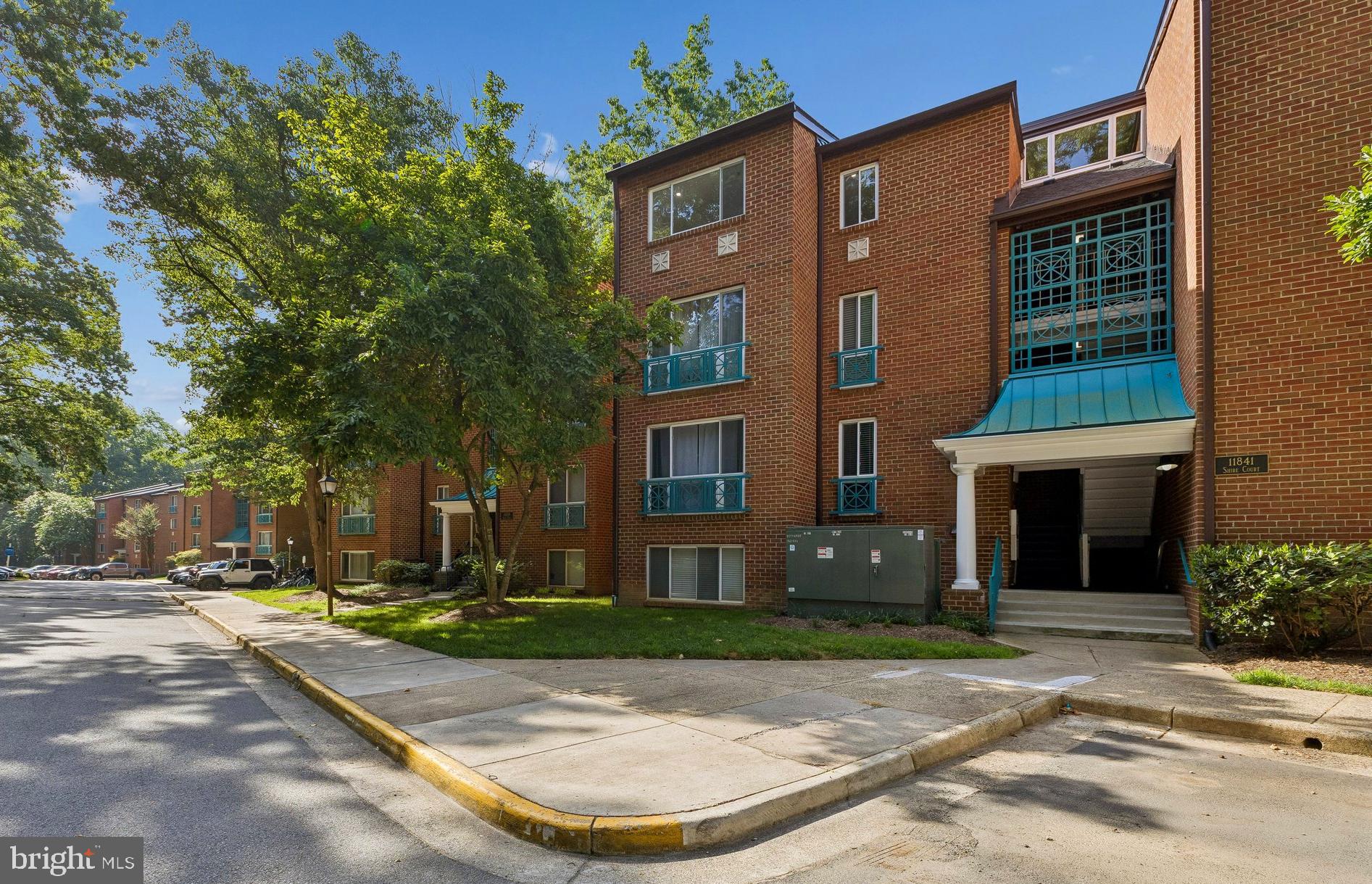 11841 SHIRE COURT 31D