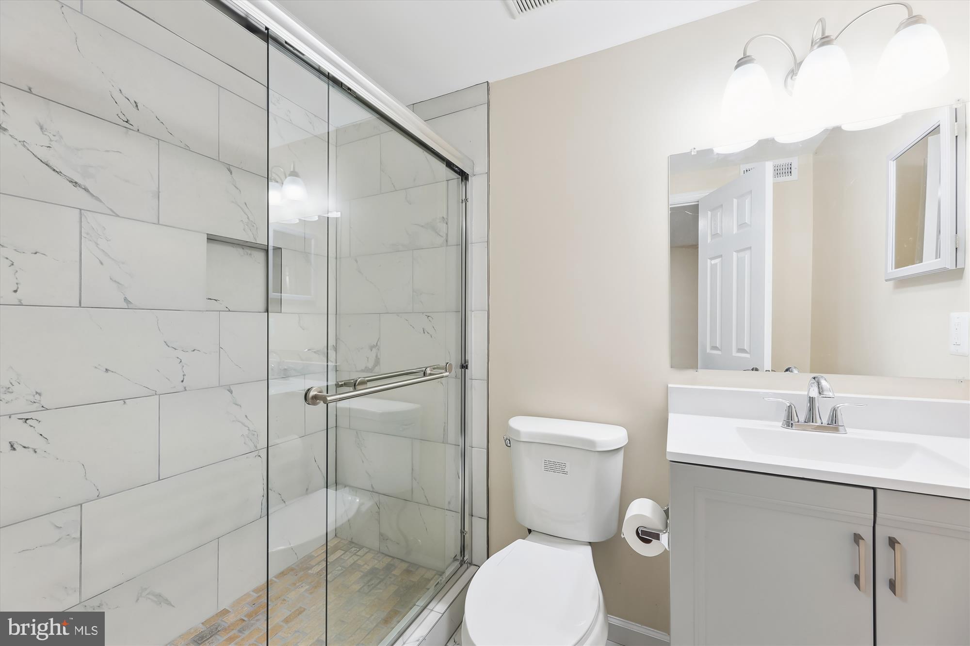 HILLCREST HEIGHTS - Residential