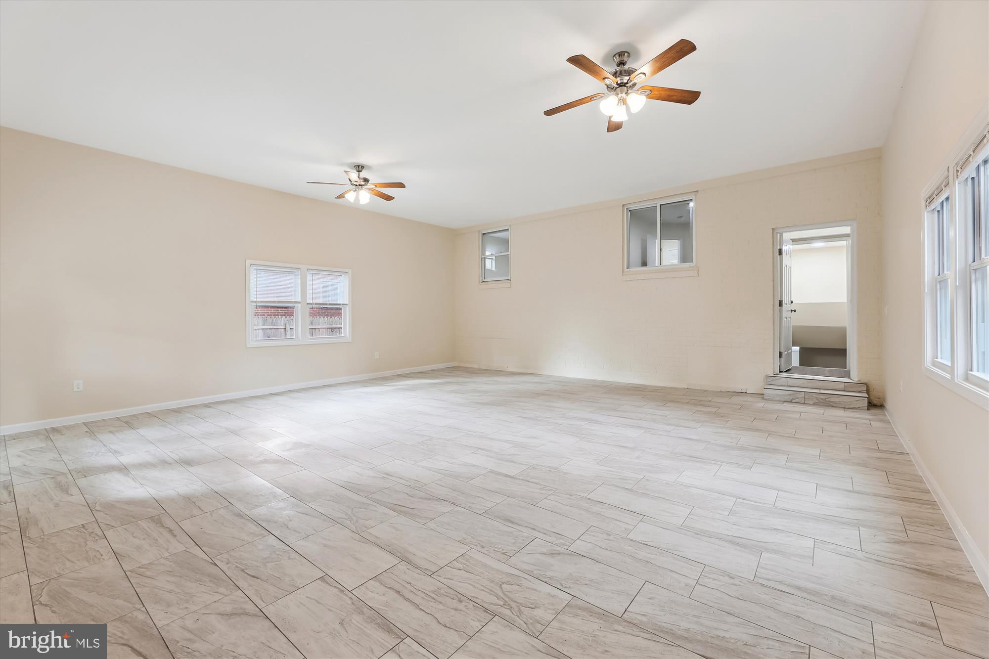 HILLCREST HEIGHTS - Residential