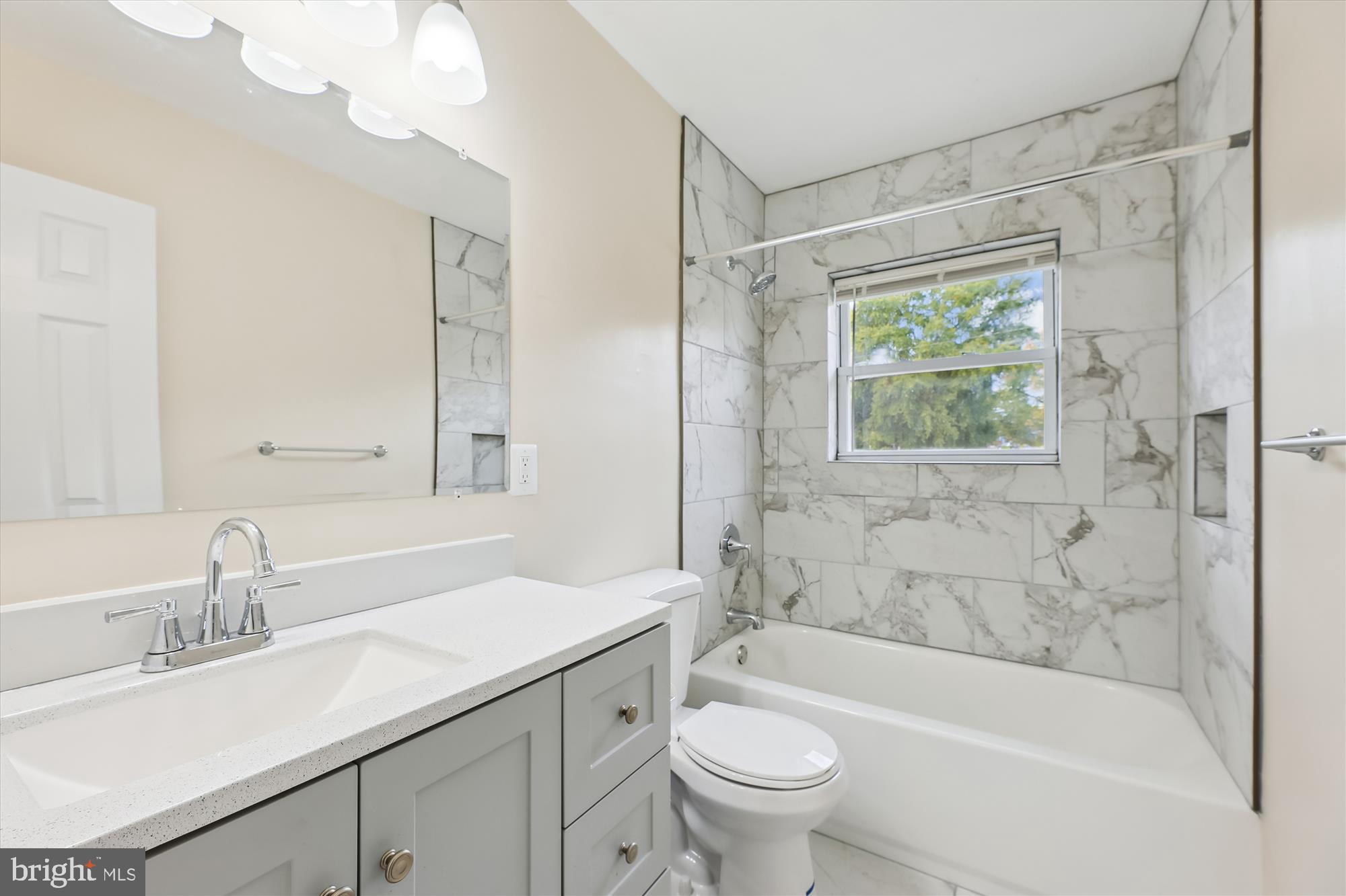 HILLCREST HEIGHTS - Residential