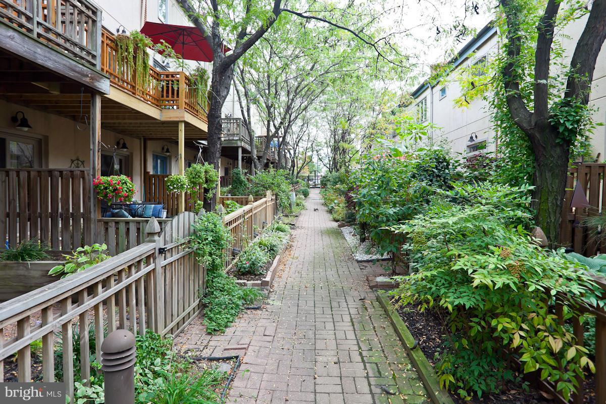 FEDERAL HILL HISTORIC DISTRICT - Residential