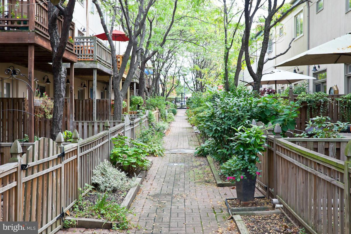 FEDERAL HILL HISTORIC DISTRICT - Residential