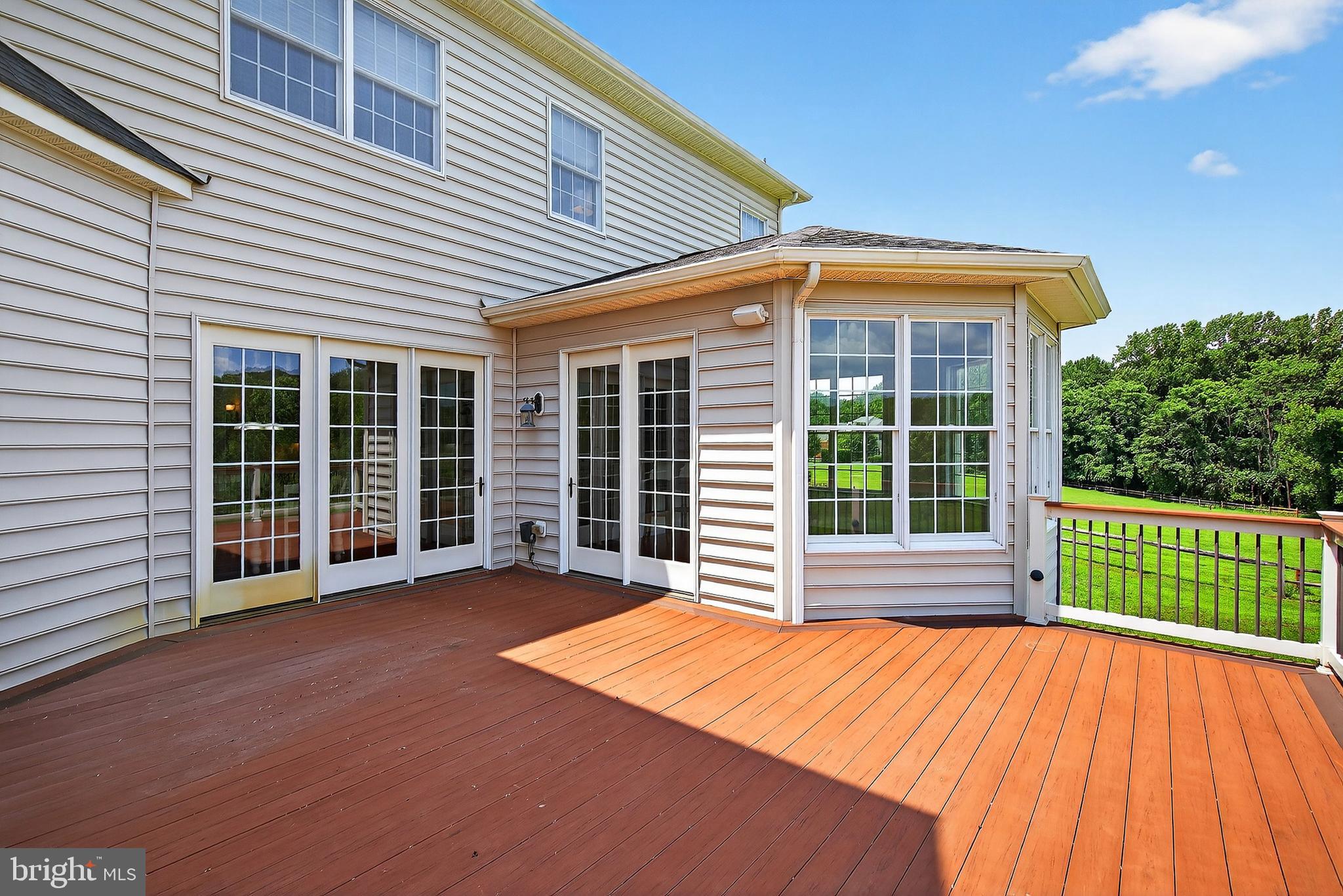 THE RESERVE AT TRIADELPHIA CROSSING - Residential