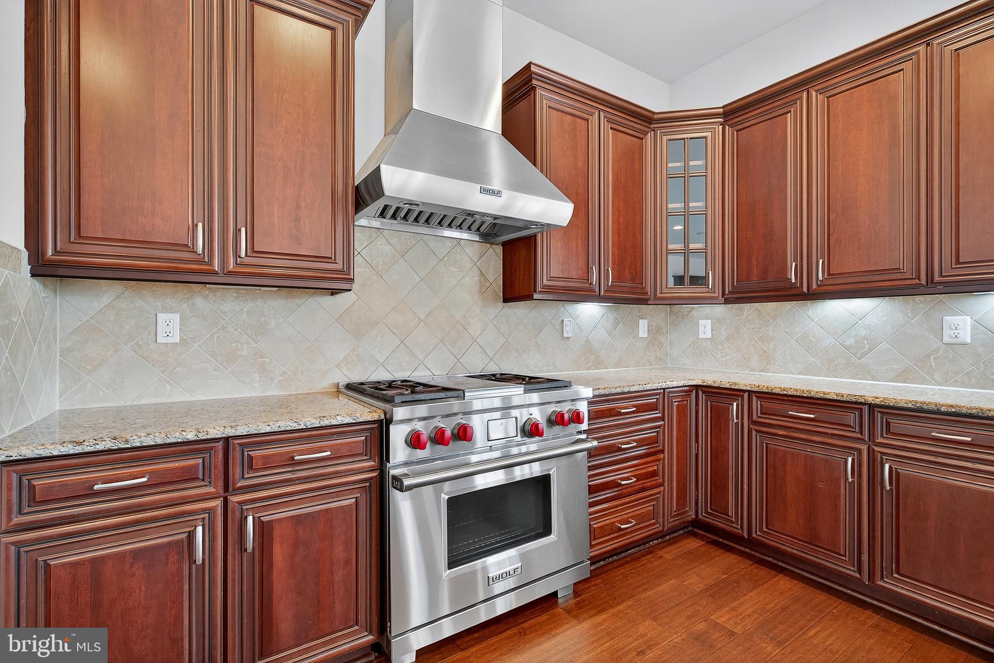 THE RESERVE AT TRIADELPHIA CROSSING - Residential