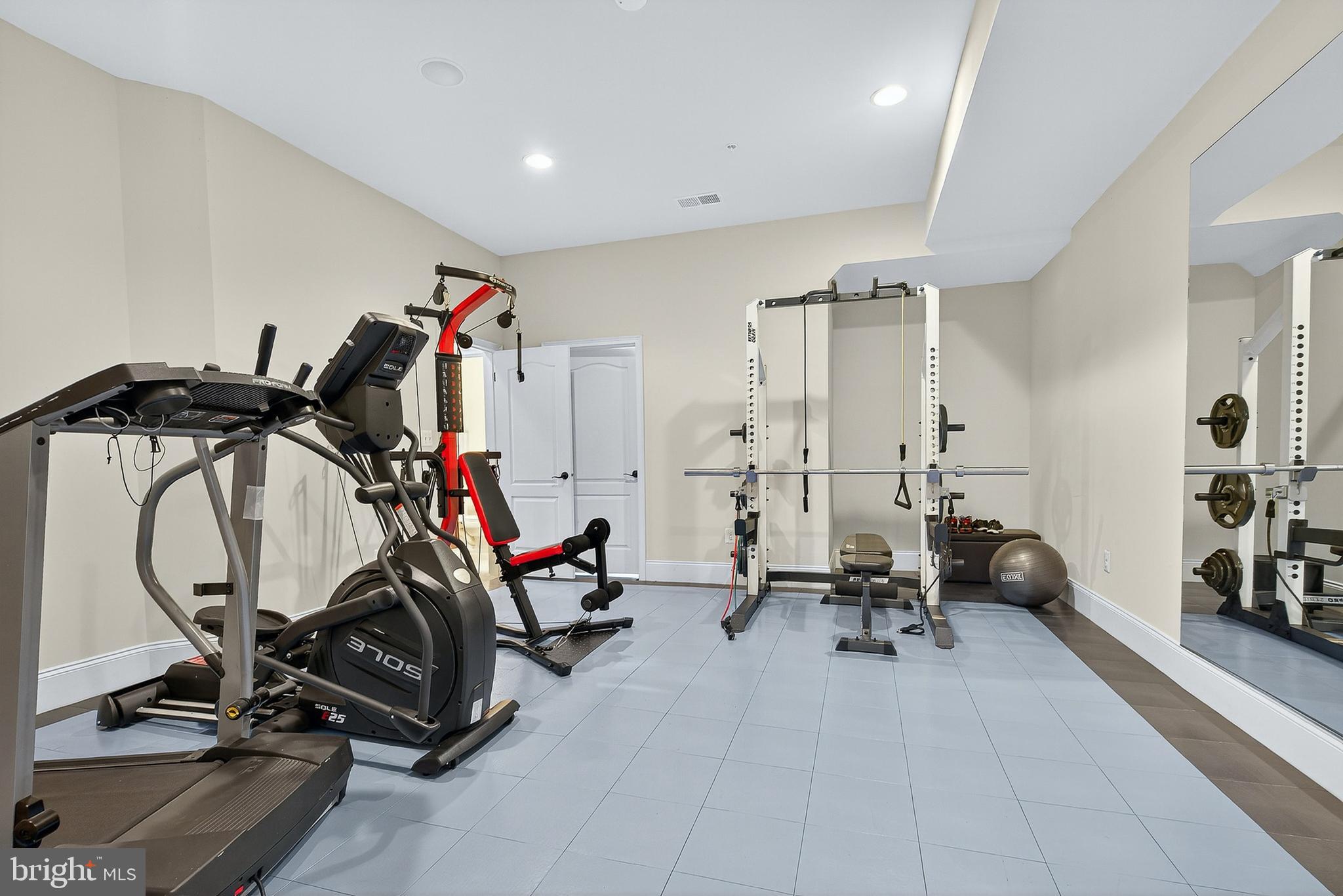 THE RESERVE AT TRIADELPHIA CROSSING - Residential