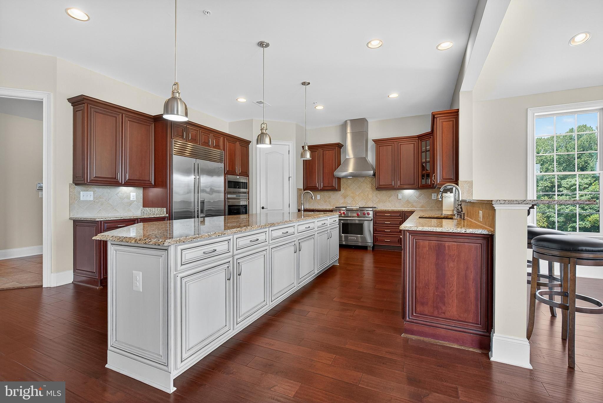 THE RESERVE AT TRIADELPHIA CROSSING - Residential