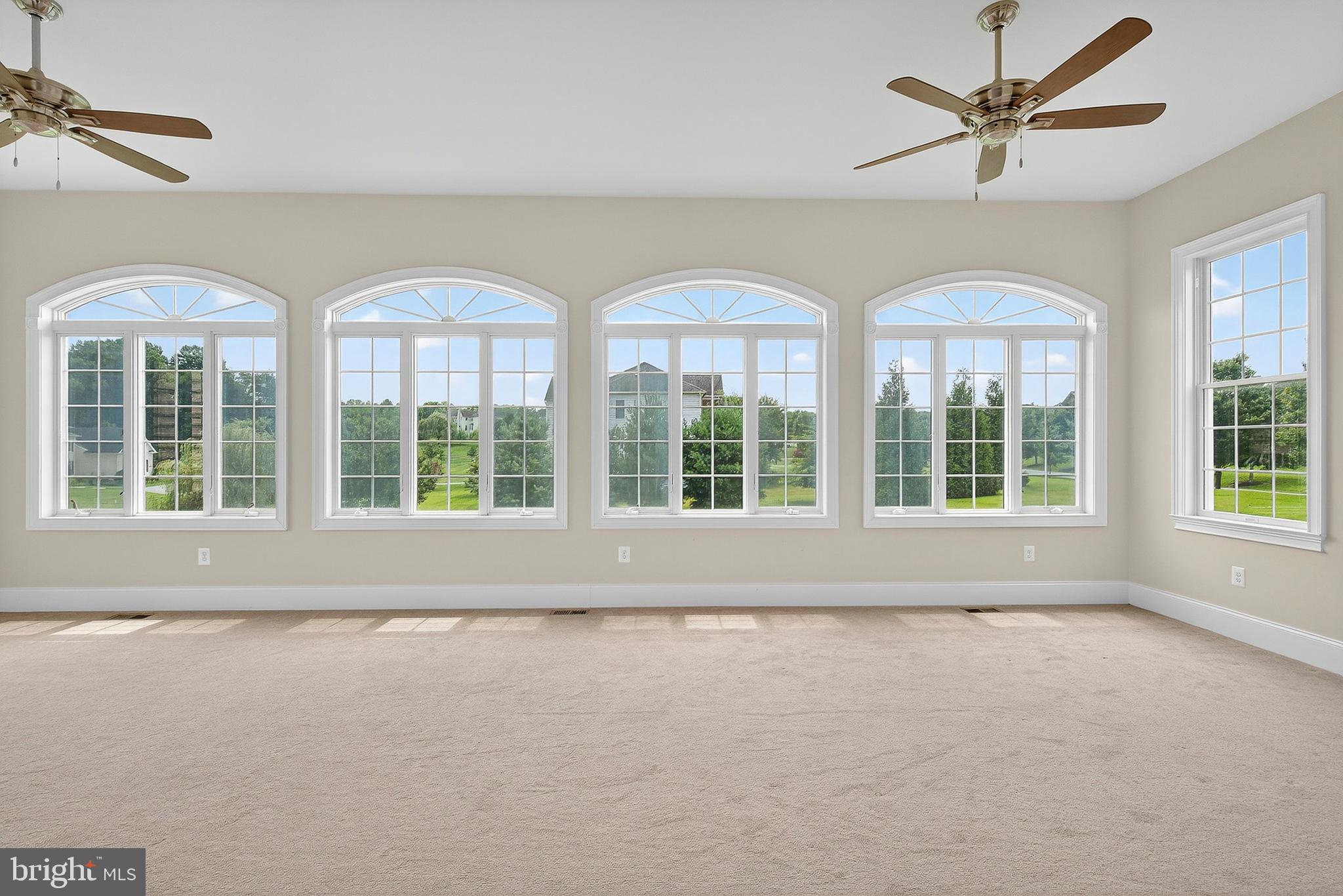 THE RESERVE AT TRIADELPHIA CROSSING - Residential