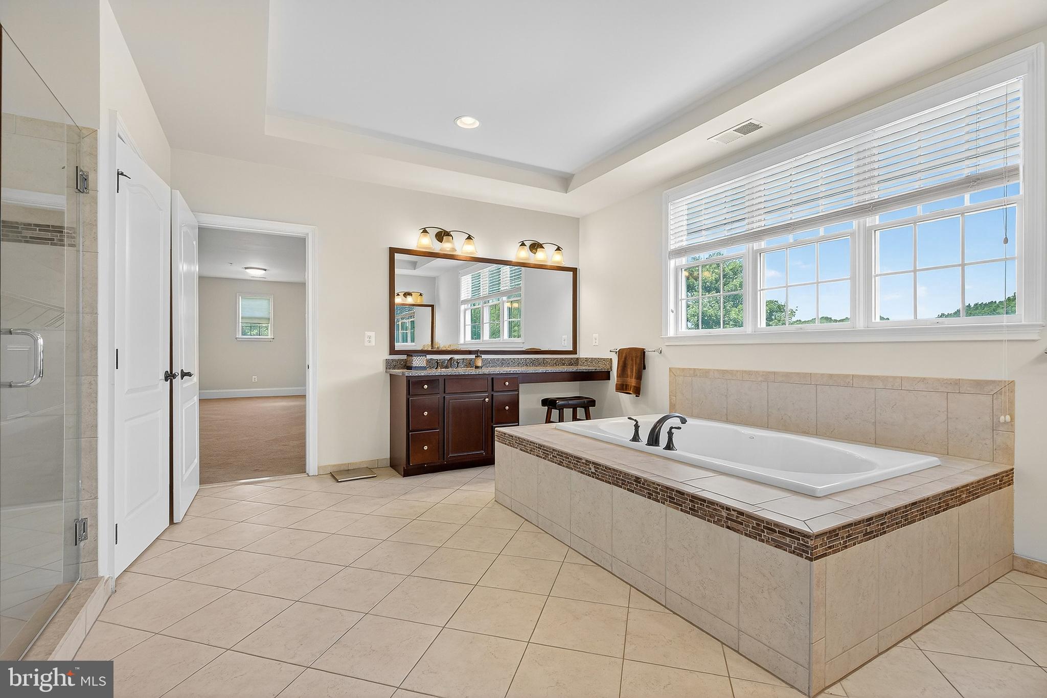 THE RESERVE AT TRIADELPHIA CROSSING - Residential