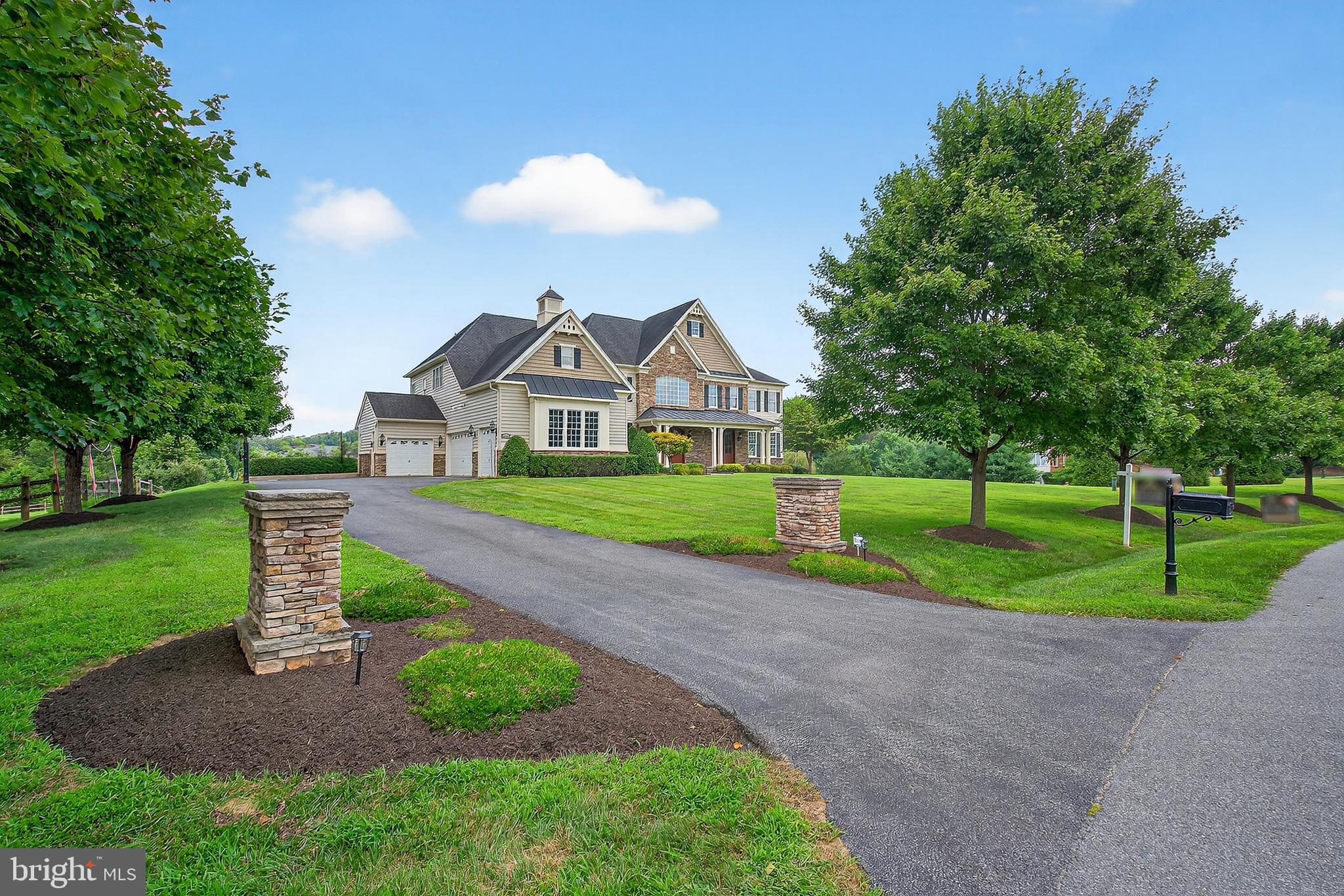 14564 EDGEWOODS WAY