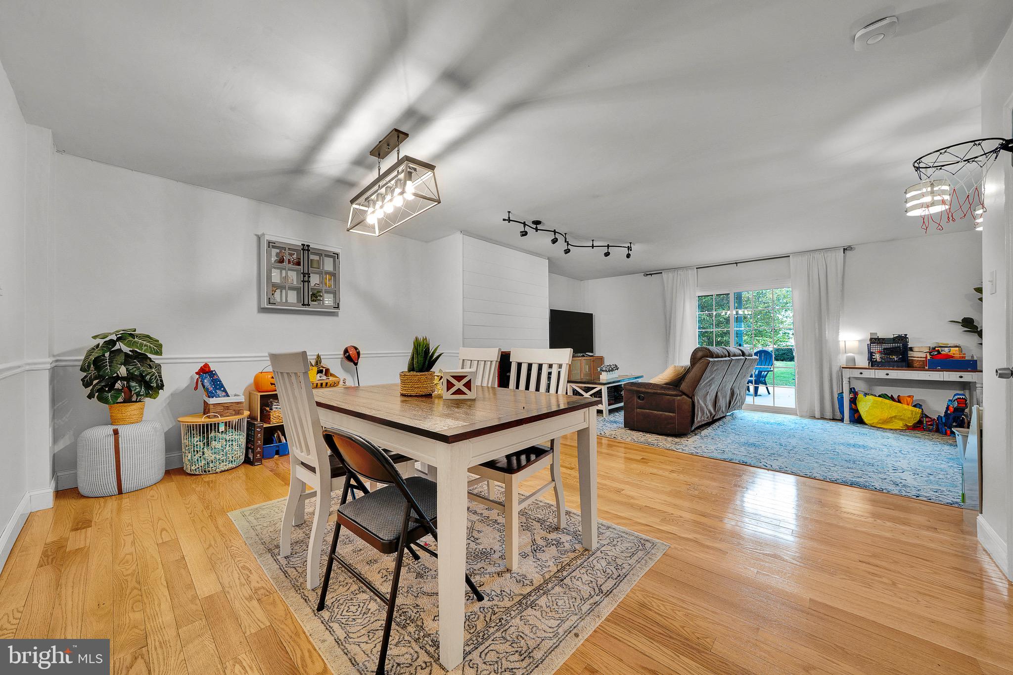 ARROWHEAD - Residential Lease