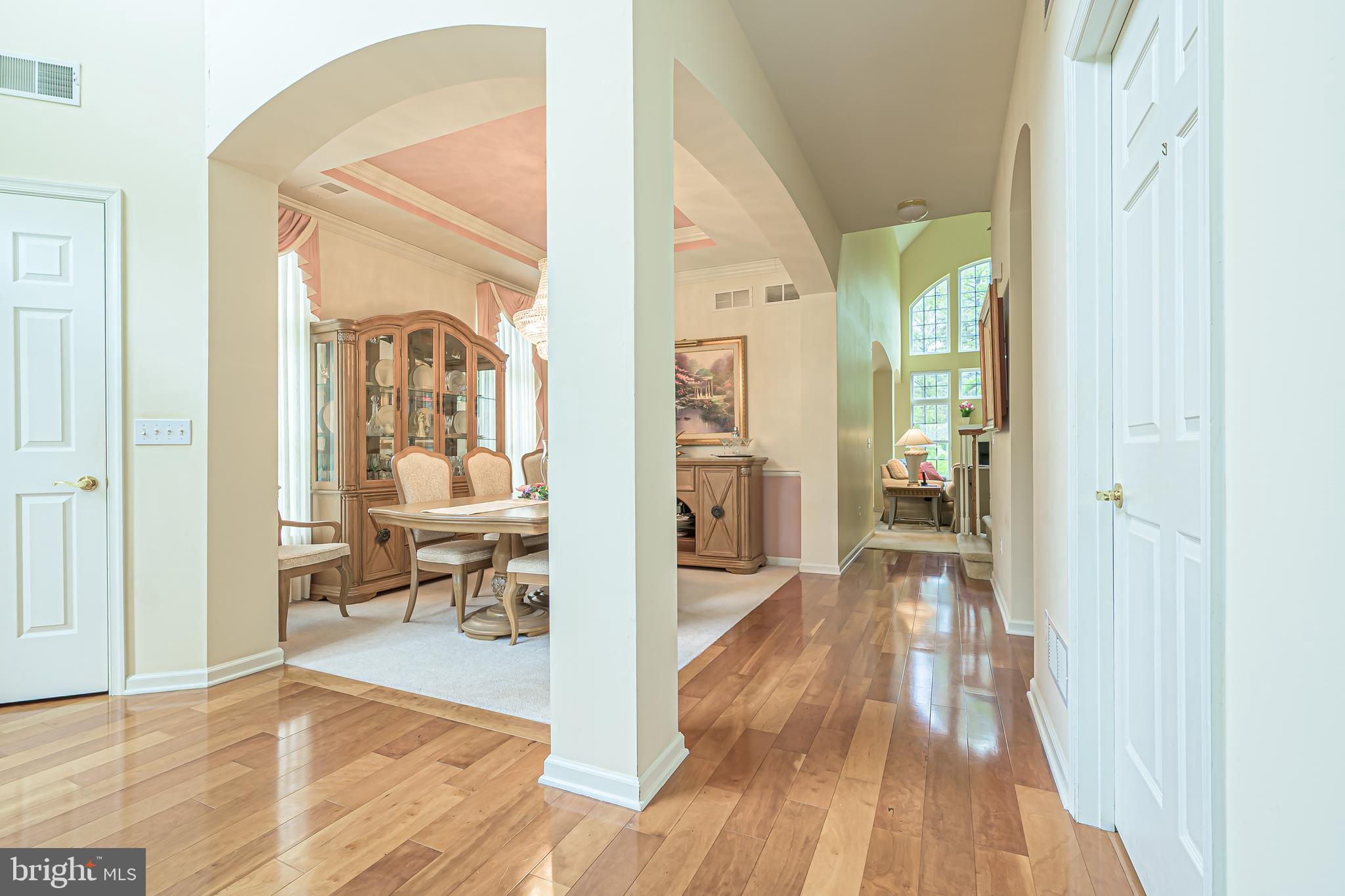 137 KELLER WAY