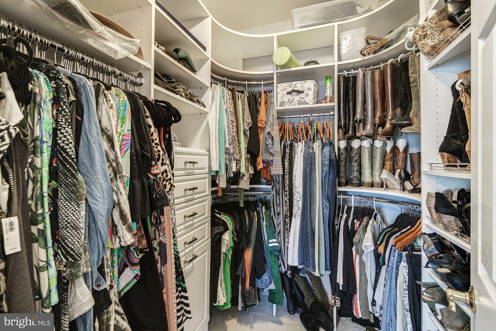 RED ROCK TOWNHOMES - Residential