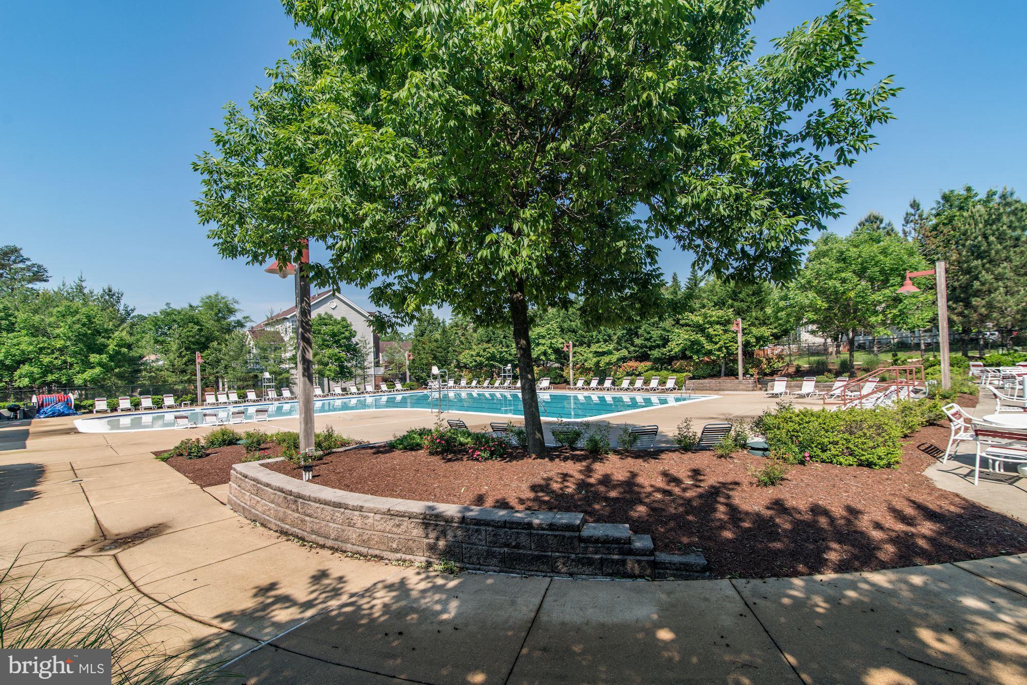 RED ROCK TOWNHOMES - Residential