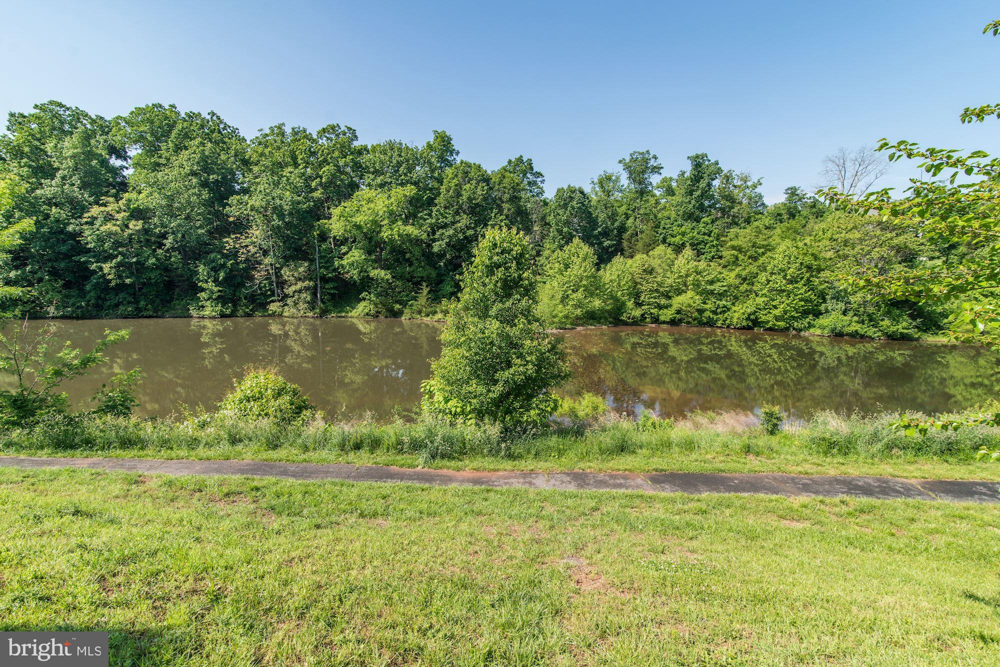 RED ROCK TOWNHOMES - Residential