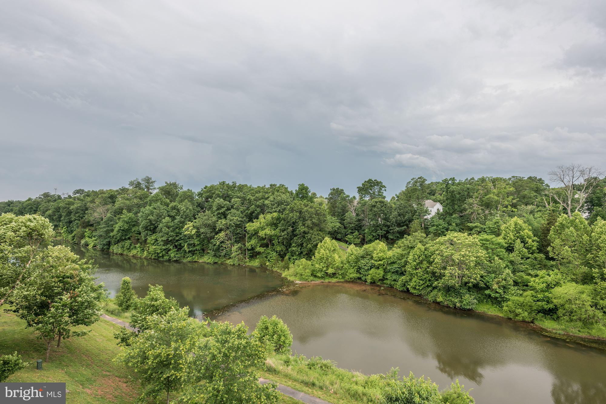 RED ROCK TOWNHOMES - Residential