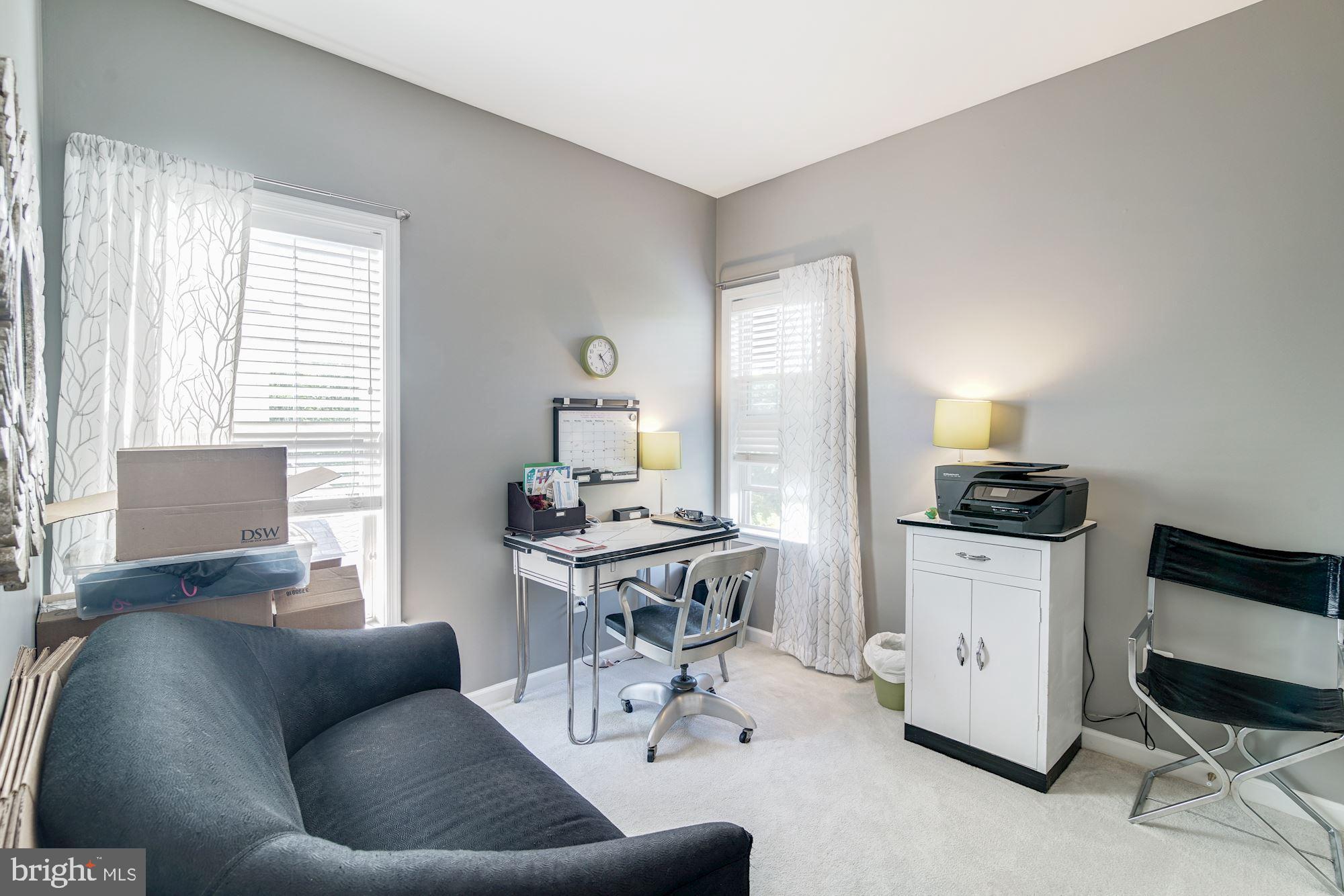 RED ROCK TOWNHOMES - Residential