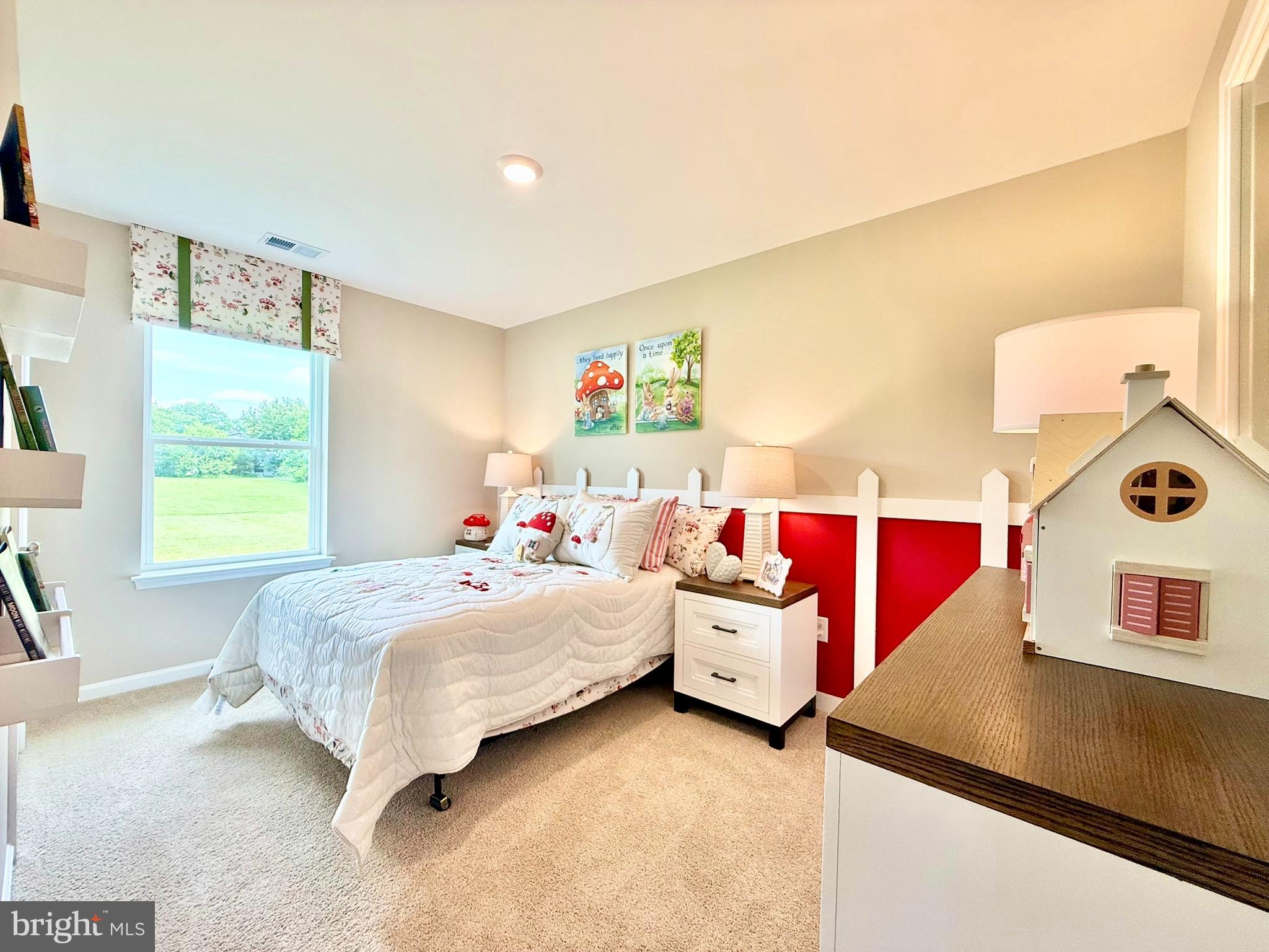 KINNAMON MEADOWS - Residential