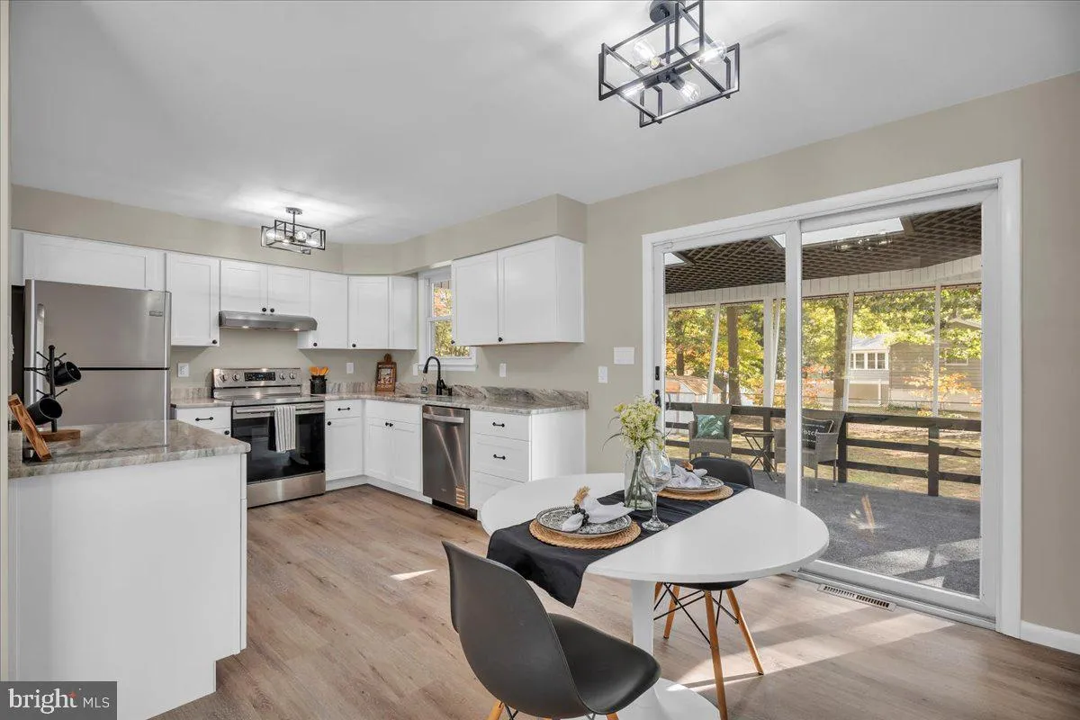 Franklinville, New Jersey 08322, United States, 3 Bedrooms Bedrooms, ,1 BathroomBathrooms,Residential,Active,229228