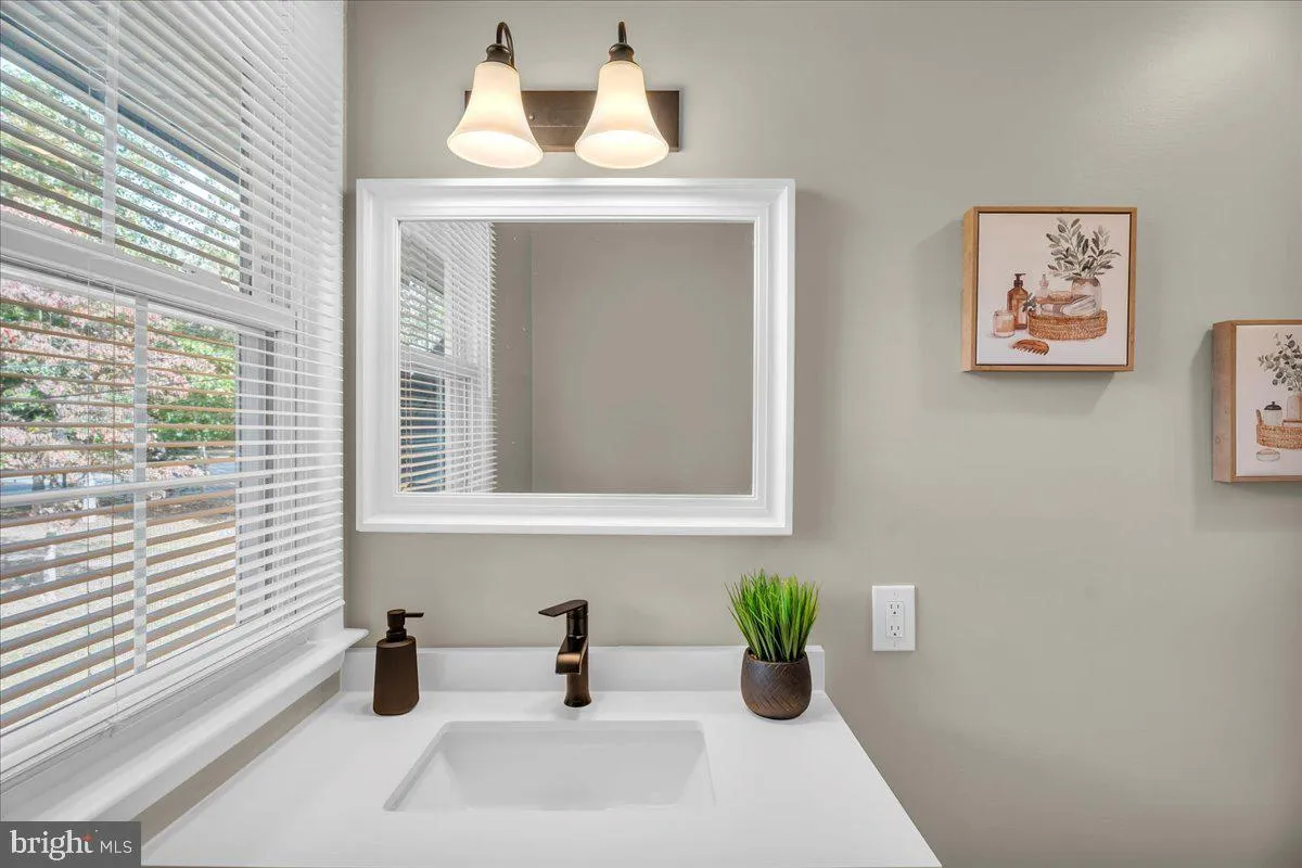 Franklinville, New Jersey 08322, United States, 3 Bedrooms Bedrooms, ,1 BathroomBathrooms,Residential,Active,229228