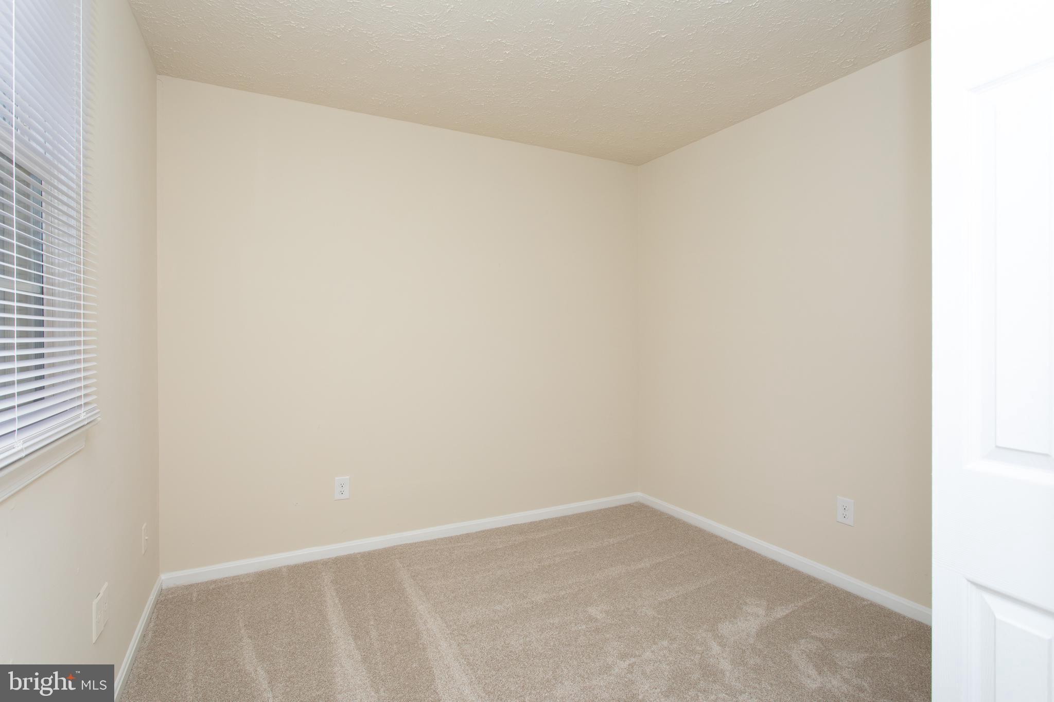 ST CHARLES HUNTINGTON - Residential