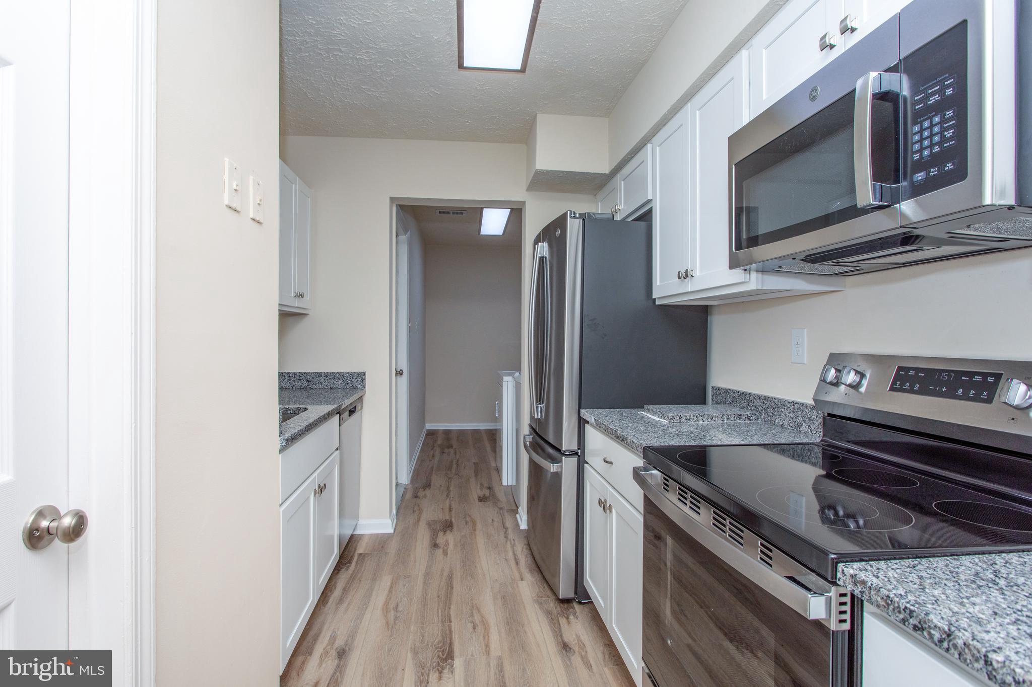 ST CHARLES HUNTINGTON - Residential